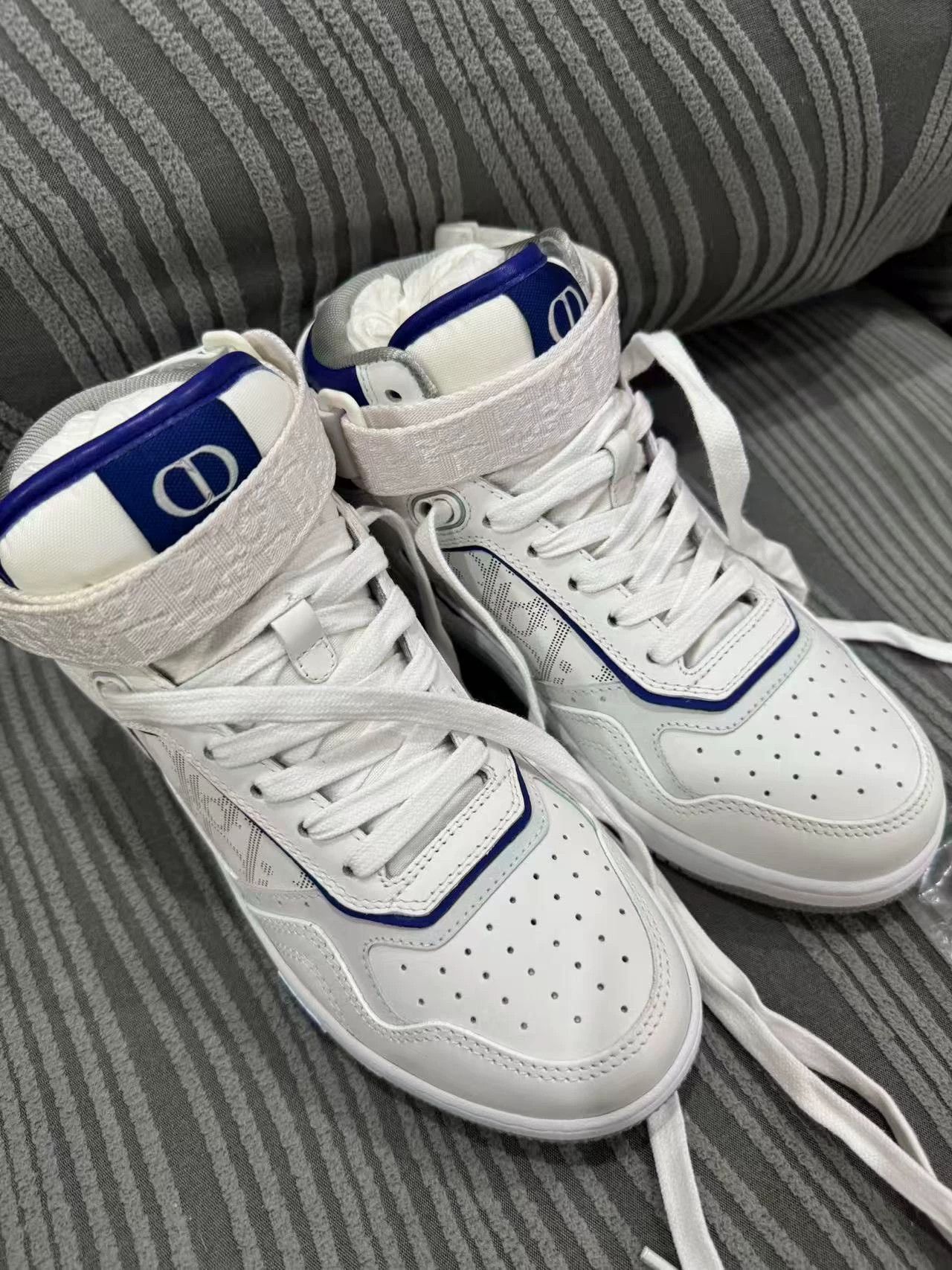 Dior DIOR Sneaker EU 37 New Never Worn Dust Bag Size US 6.5 / IT 36.5 - 2 Thumbnail