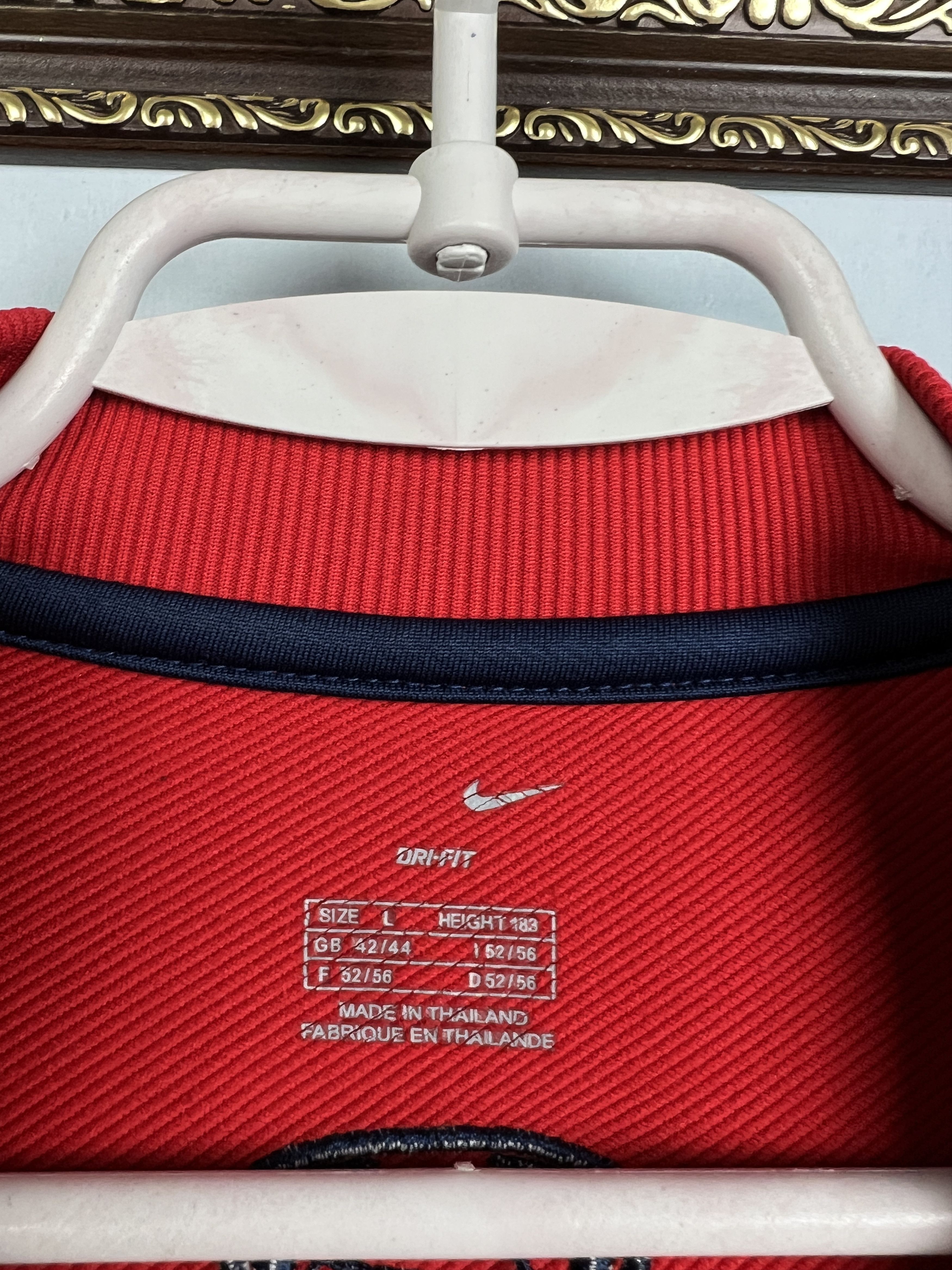 Nike Vintage Barcelona Football Sweatshirt Soccer Train Track Top Size US L / EU 52-54 / 3 - 8 Thumbnail
