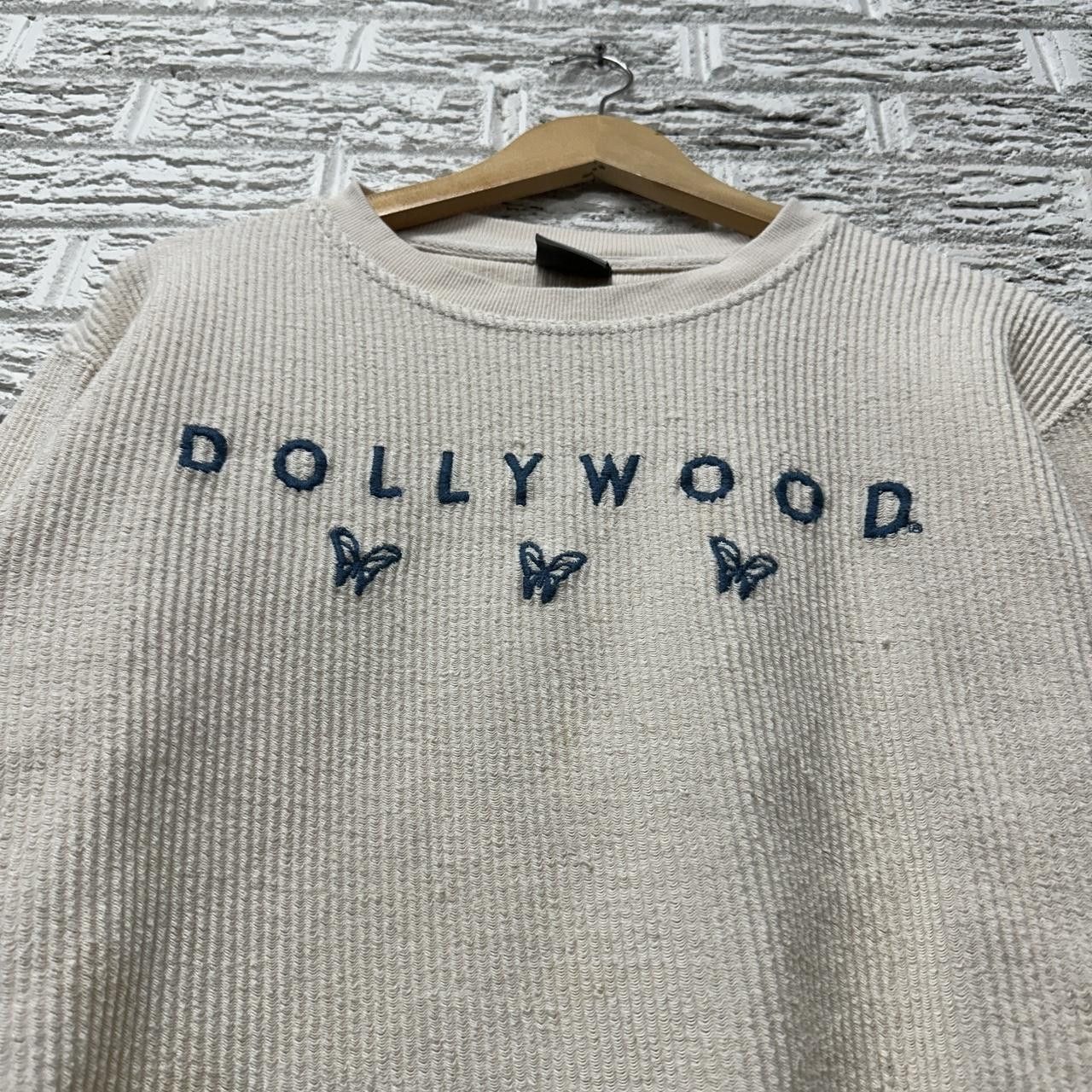 Vintage 90s Women’s Dollywood Embroidered Sweater Pullover