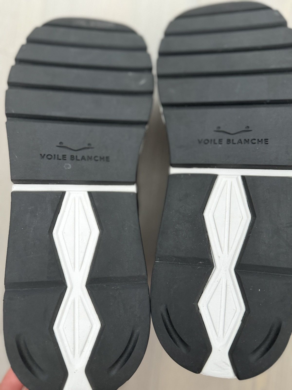 Other Voile Blanche Maran Genuine Shearling & Suede Sneaker Size US 12 / IT 42 - 9 Thumbnail
