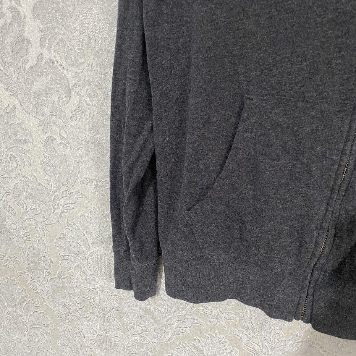 Allsaints Allsaints Luxury Zip Hoodie Grey Small Logo Y2K Japan Style Size US S / EU 44-46 / 1 - 3 Thumbnail