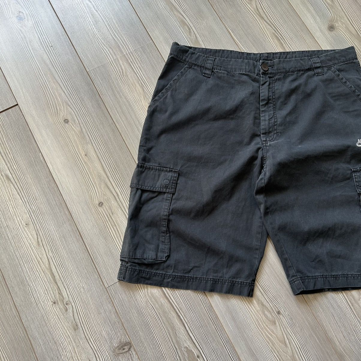 Nike × Vintage Vintage Nike Sun Faded Cargo Shorts Size US 36 / EU 52 - 4 Thumbnail