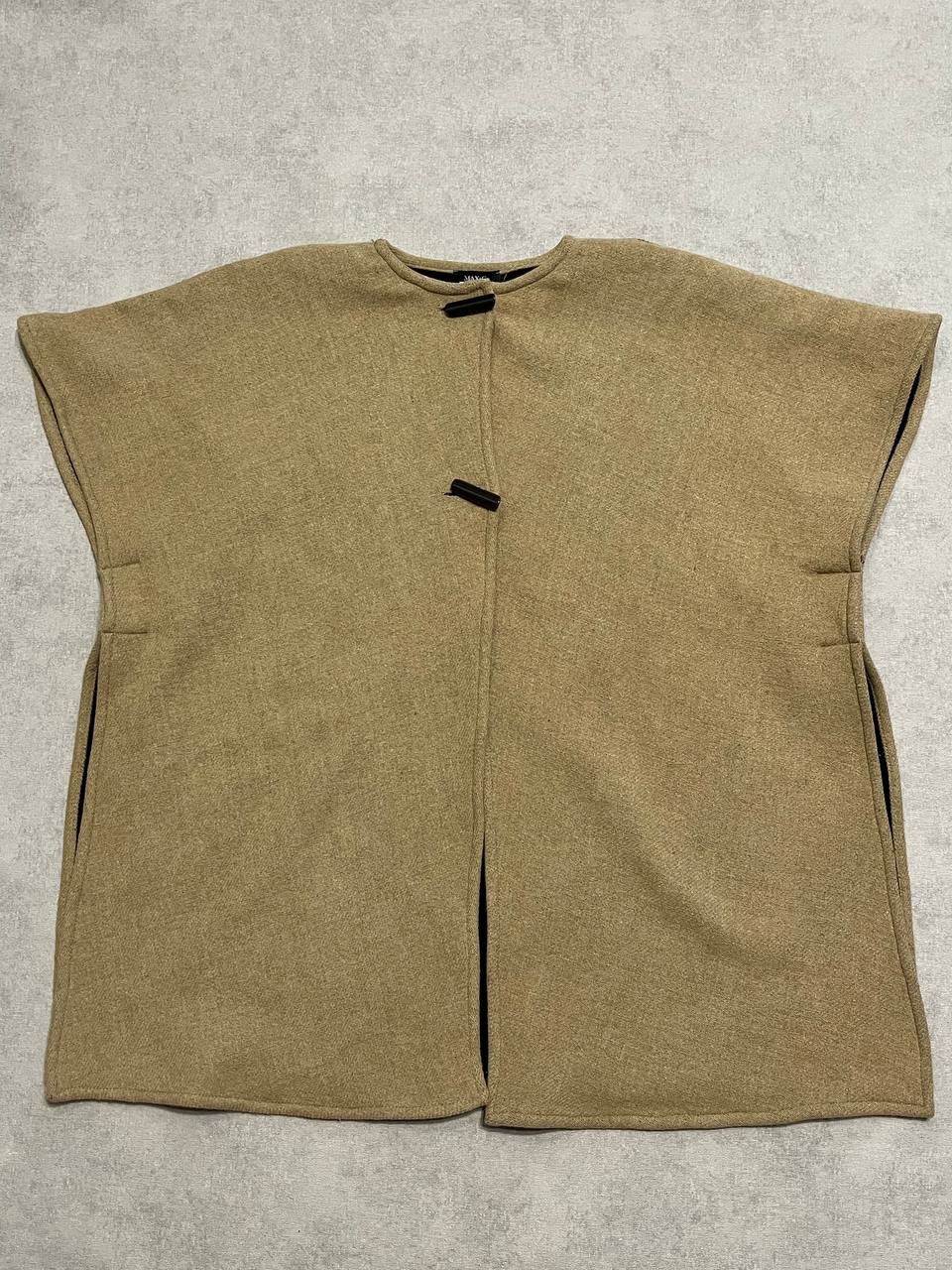 MAX&Co. Rare Max&Co. Wool Coat Poncho Women`s Beige Max Mara Size M / US 6-8 / IT 42-44 - 1 Thumbnail