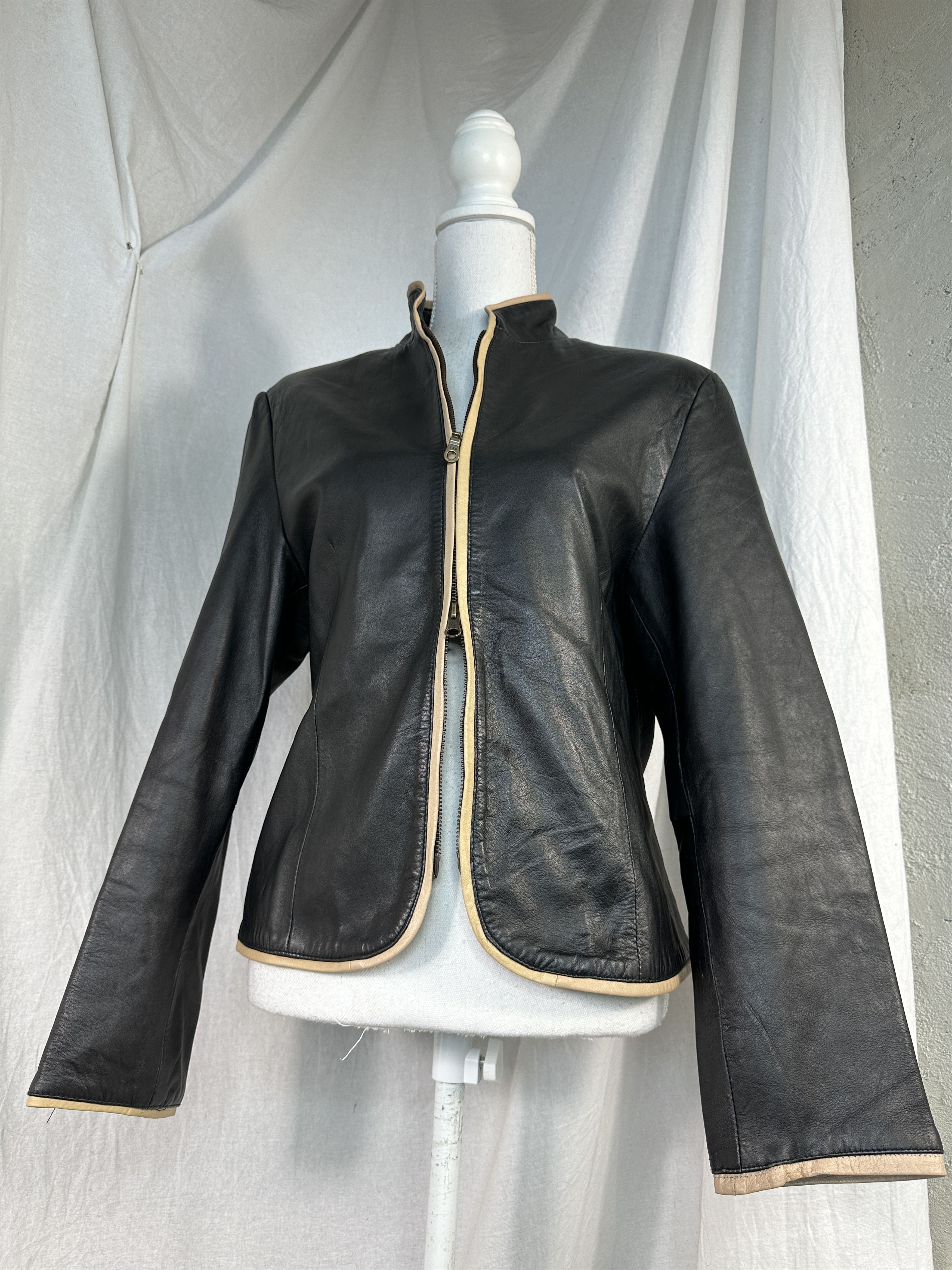 Gianfranco Ferre Gianfranco Ferre Vintage Leather Jacket Size L / US 10 / IT 46 - 6 Thumbnail