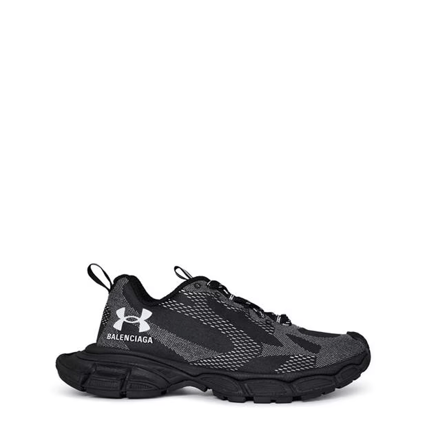 X Under Armour 3xl Sneakers