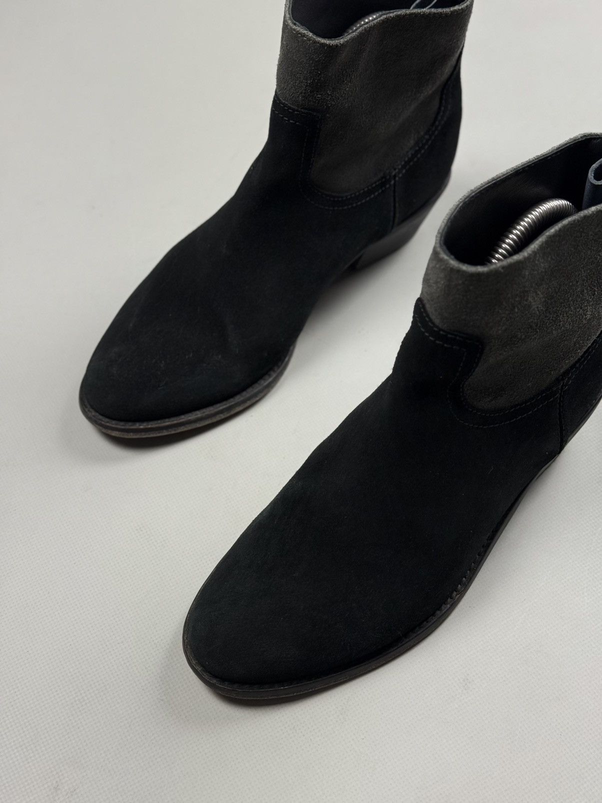 Zadig & Voltaire Zadig & Voltaire Ladies Suede Ankle Zip Biker Boots Shoes Size US 7 / IT 37 - 11 Thumbnail