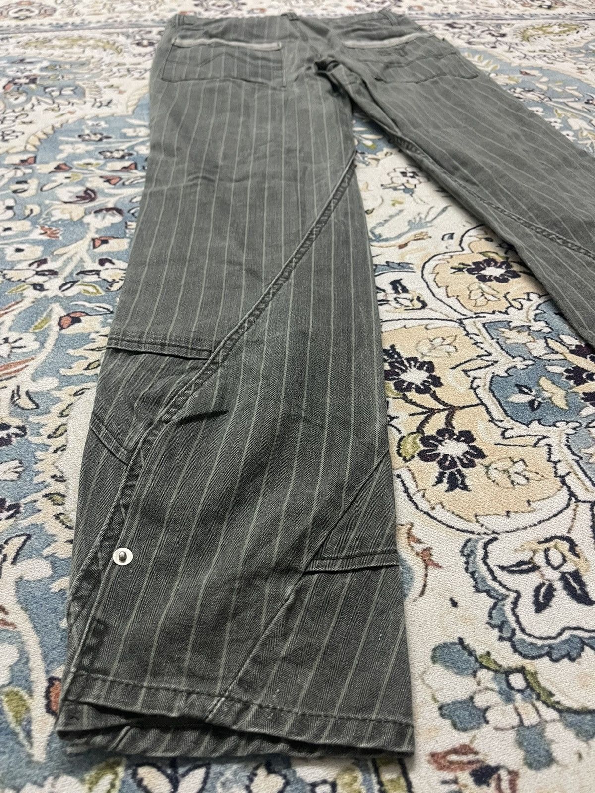 Designer × Japanese Brand 🔥 Designer X white stripe X Revolt Jeans Size US 27 - 7 Thumbnail