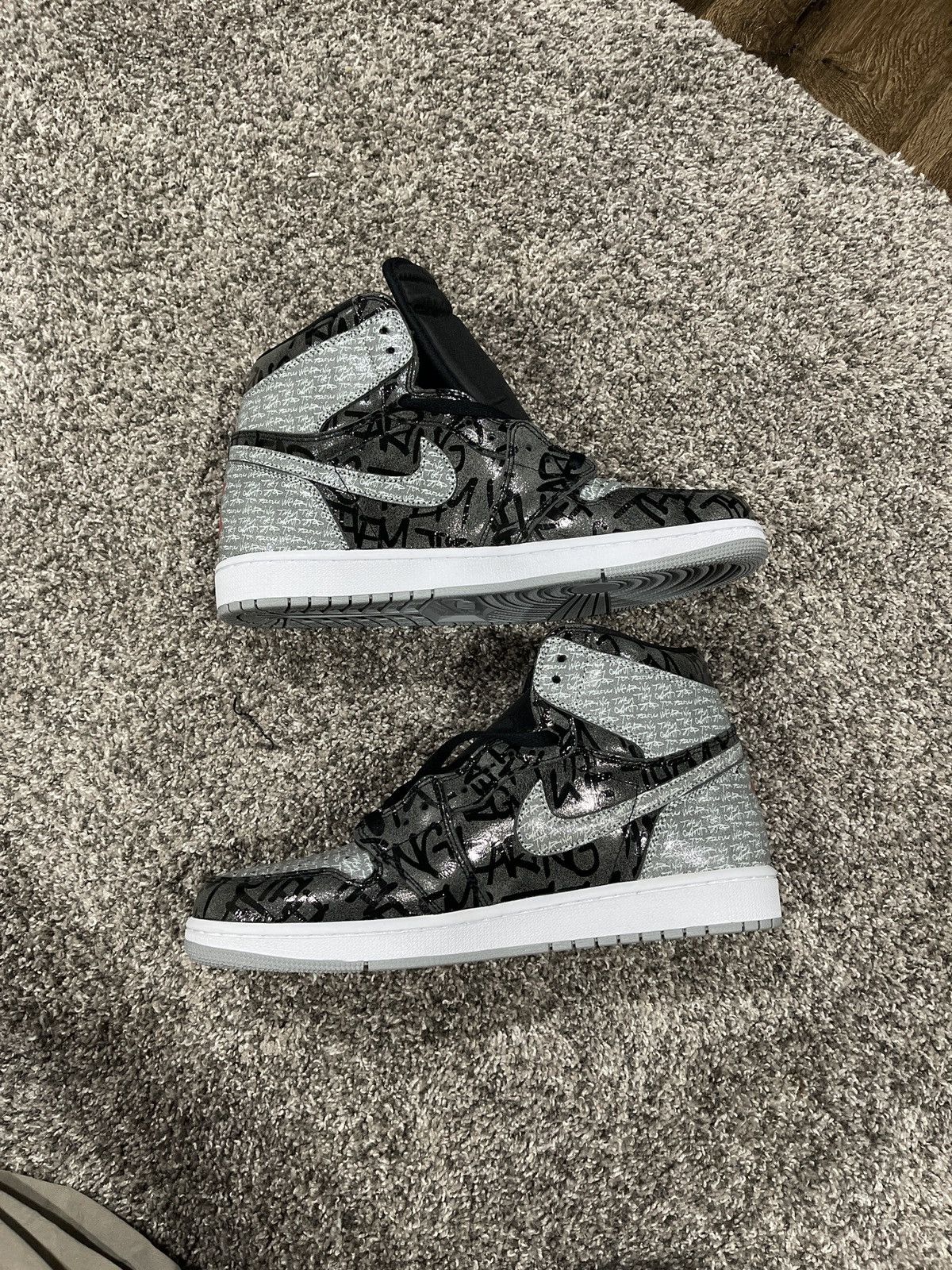 Jordan Brand × Nike Jordan 1 Retro High OG Rebellionaire Size US 12 / EU 45 - 2 Thumbnail