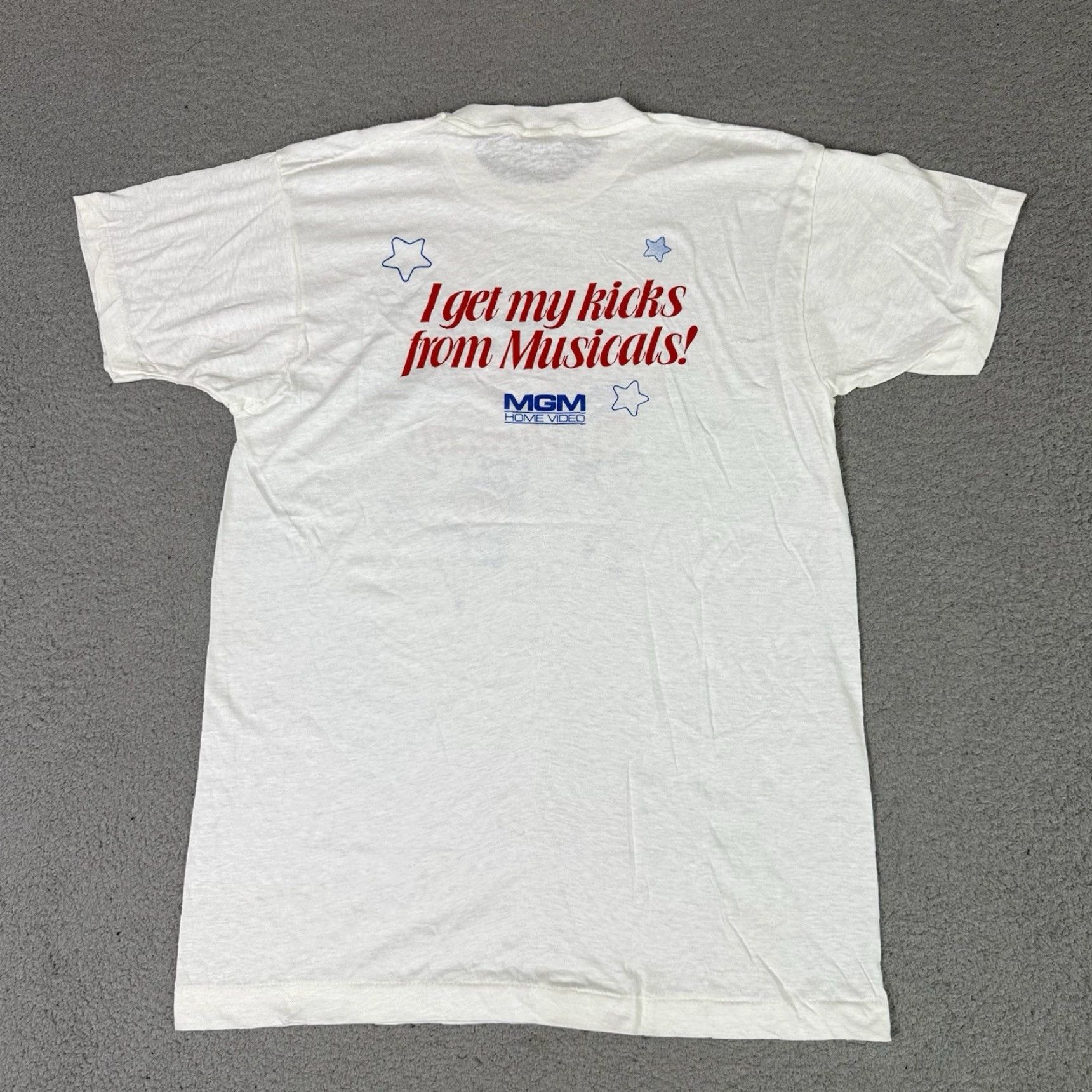 Vintage VINTAGE MGM Musicals T Shirt Mens XL White Logo 30s 60s Movie TV Broadway Classic Home Video USA Mens XL White Shirt Size US XL / EU 56 / 4 - 4 Thumbnail
