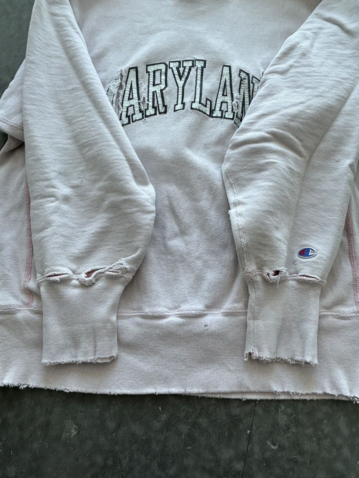 Champion Vintage 90s Maryland Reverse Weave Sweatshirt Thrashed Size US L / EU 52-54 / 3 - 6 Thumbnail