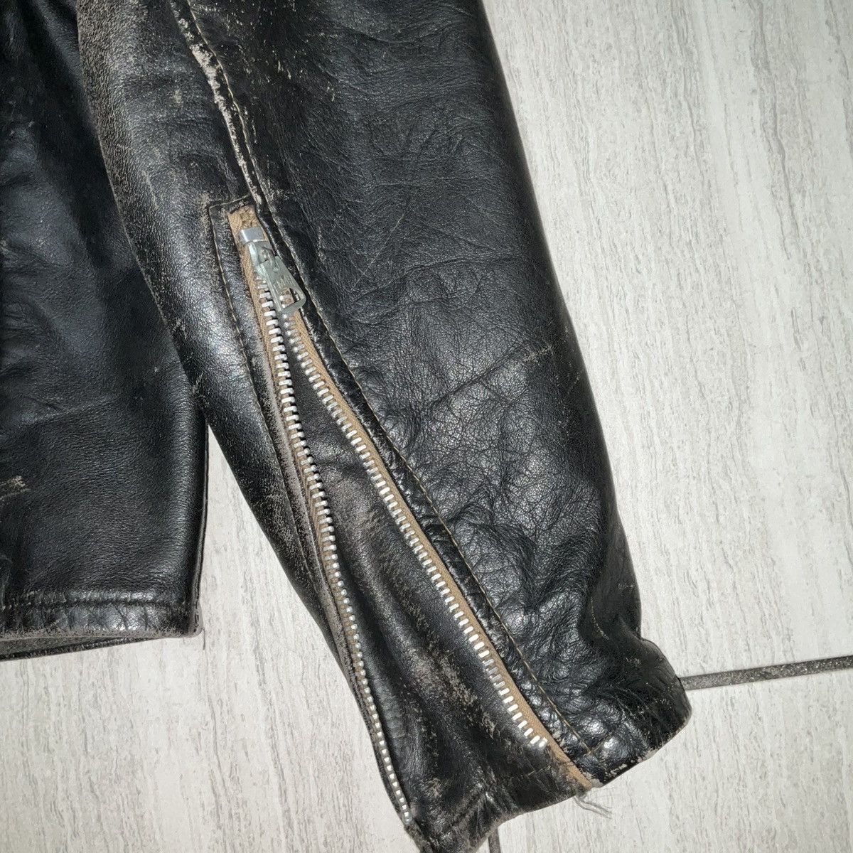Vintage True vintage leather moto jacket Size US M / EU 48-50 / 2 - 6 Thumbnail