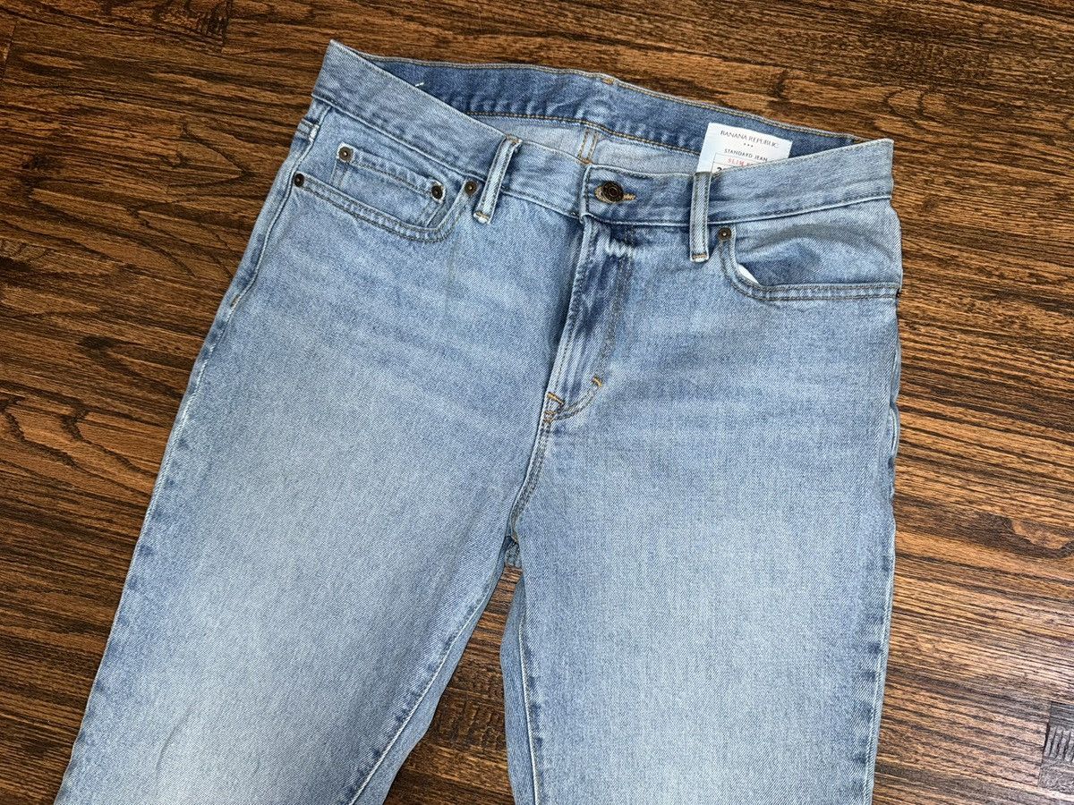 Banana Republic Banana Republic Standard Fit Denim Jeans Light Wash Sz 32x32 Size US 32 / EU 48 - 3 Thumbnail