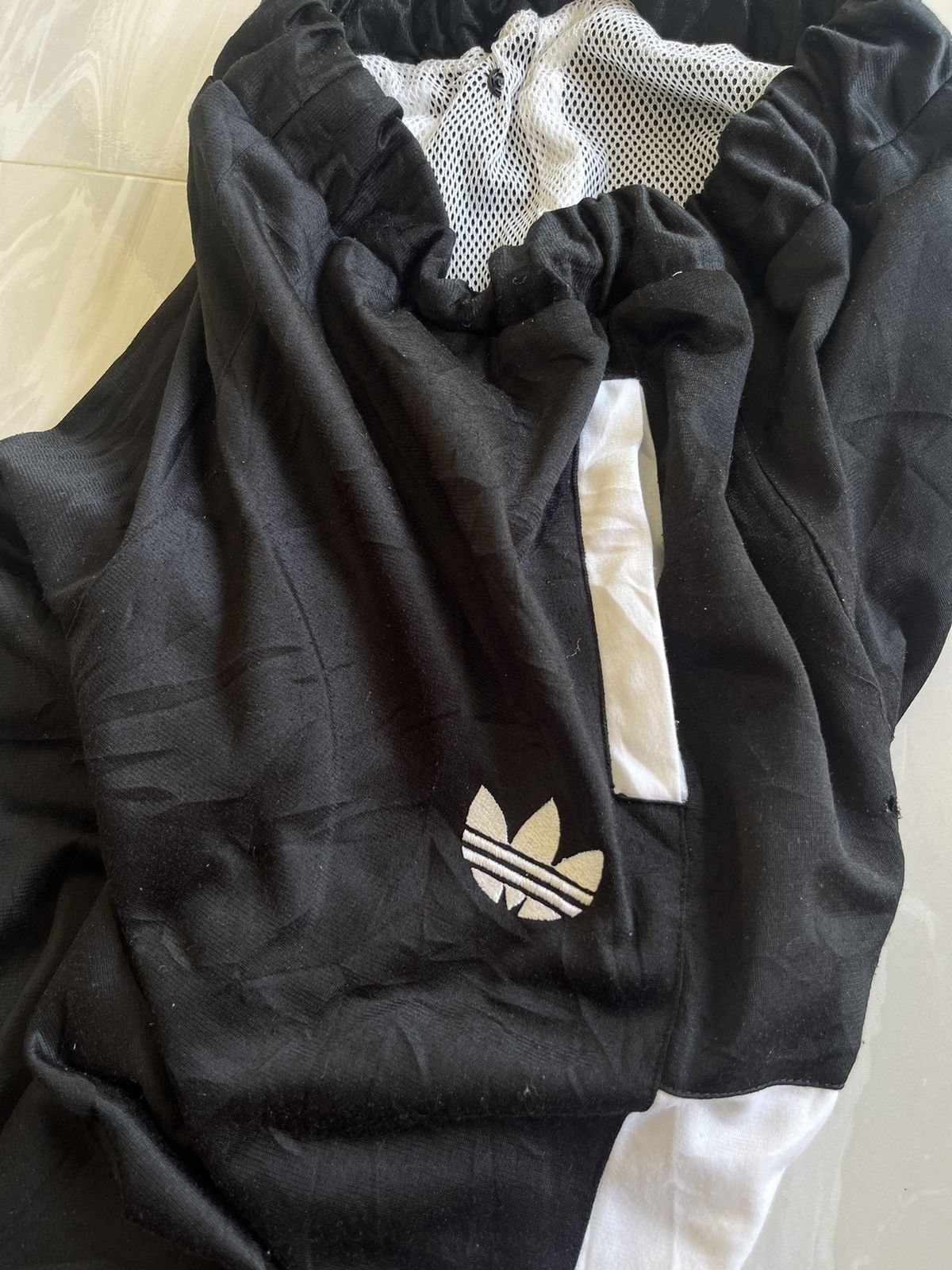 Adidas × Vintage Vintage Adidas Track pants snap button Size US 30 / EU 46 - 6 Thumbnail