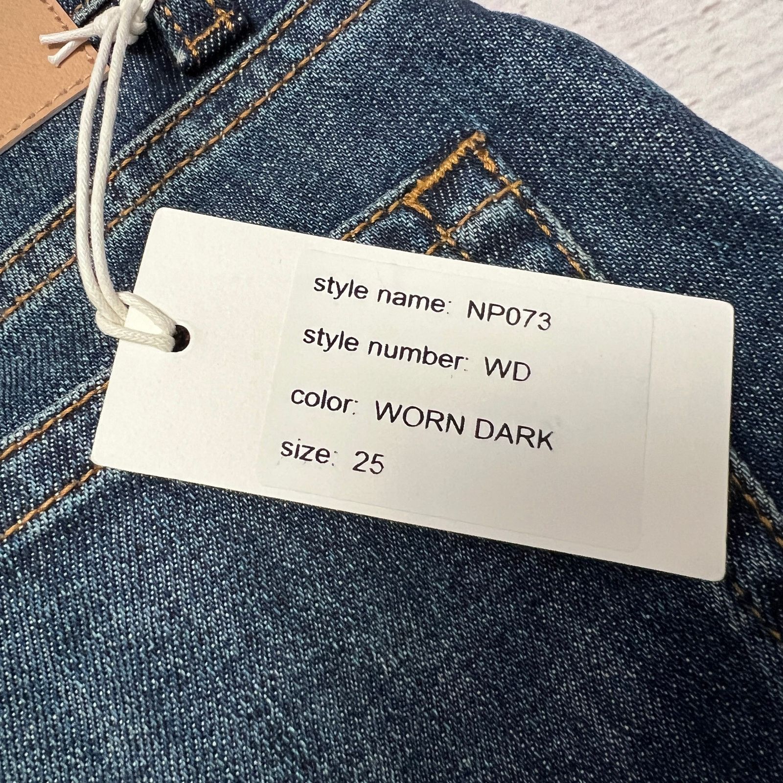 6397 6397 Straight Leg 495 Jeans Dark Blue Button Fly Size 25 Size 25" / US 0 / IT 36 - 3 Thumbnail