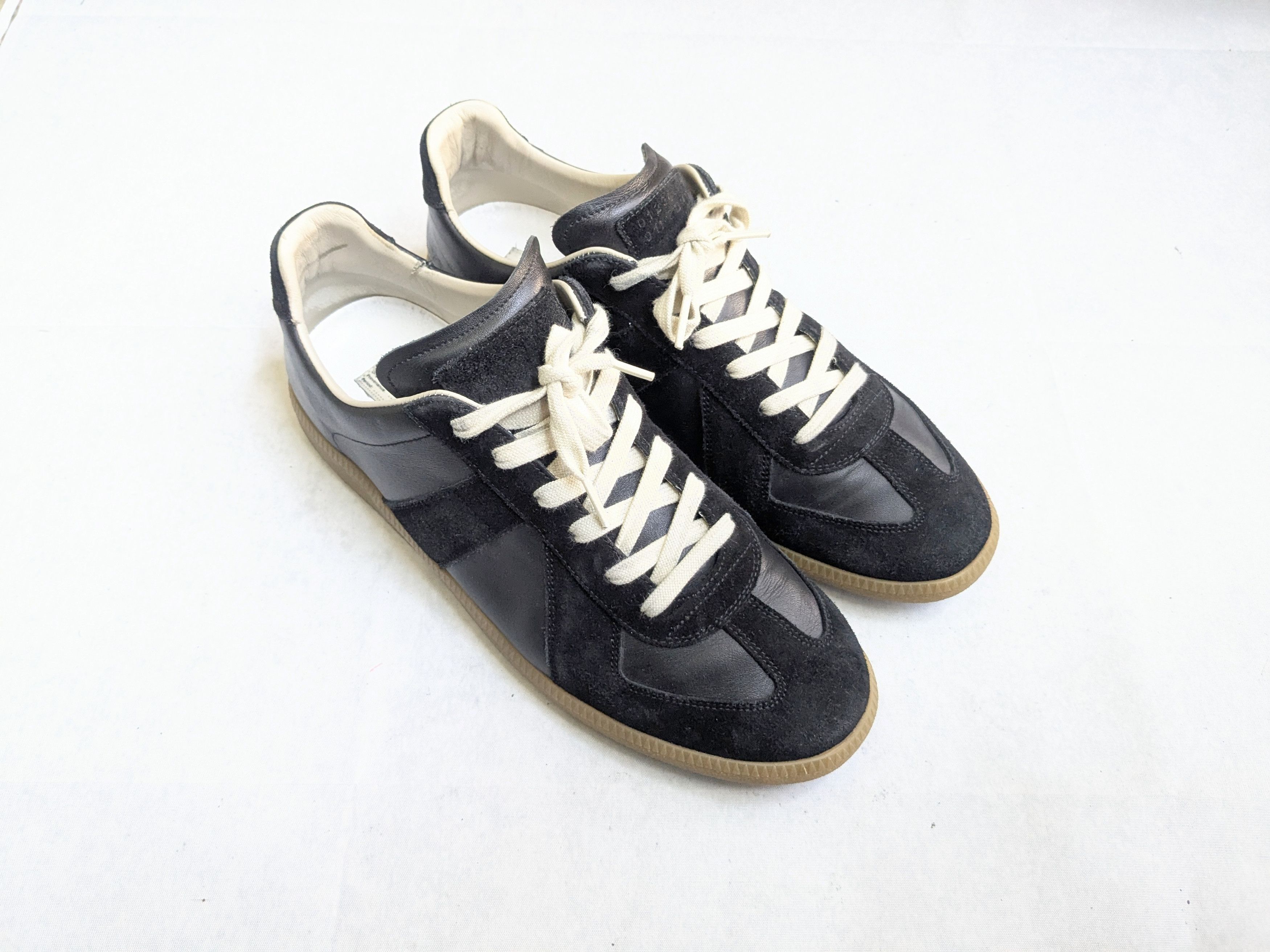 Maison Margiela Maison Margiela GAT Replica Black 11.5 44.5 Gum Low Size US 11.5 / EU 44-45 - 4 Thumbnail