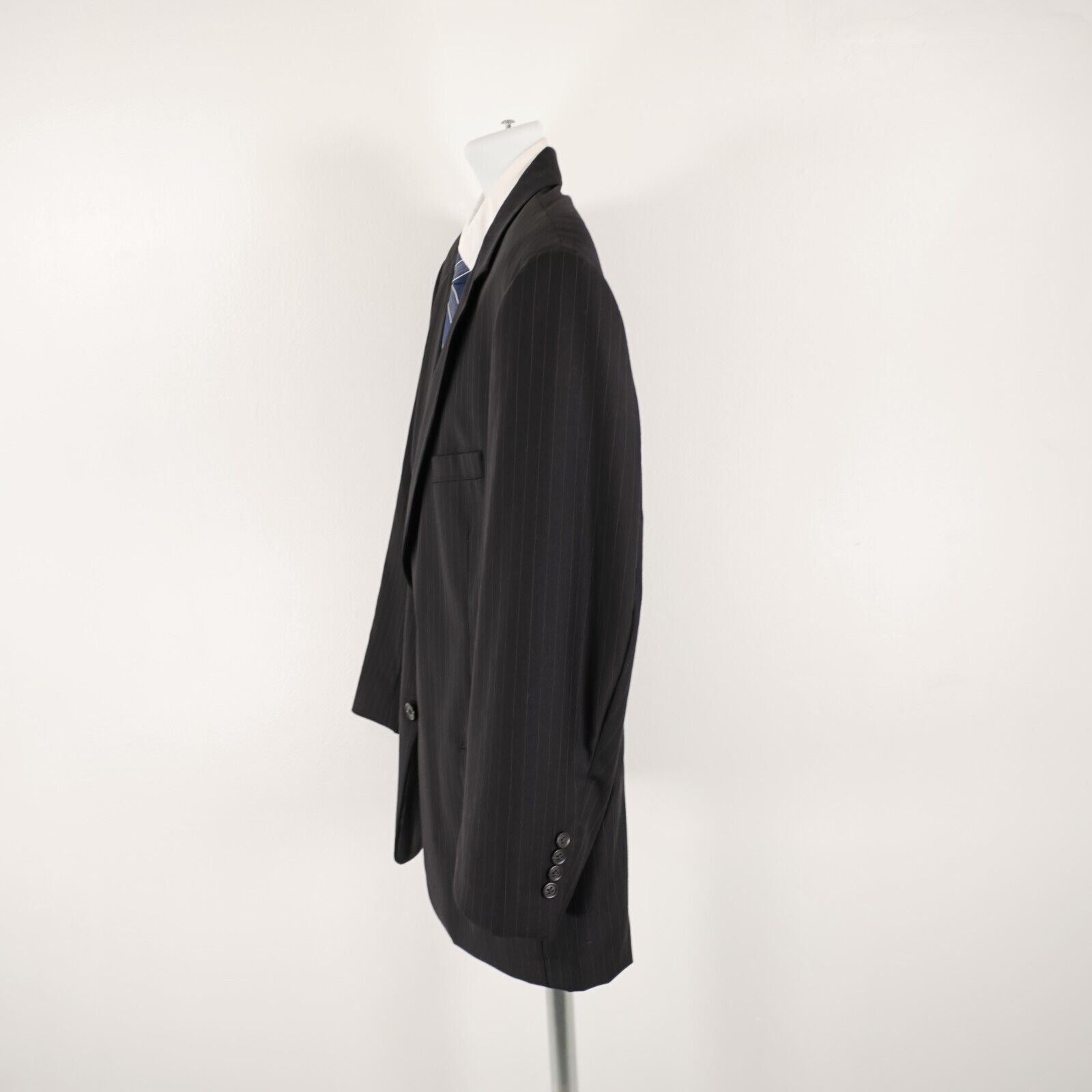 Jos. A. Bank Jos A Bank Signature Wool 2 Piece Suit 42S 39/29 Black W/ Br Size 42S - 9 Thumbnail
