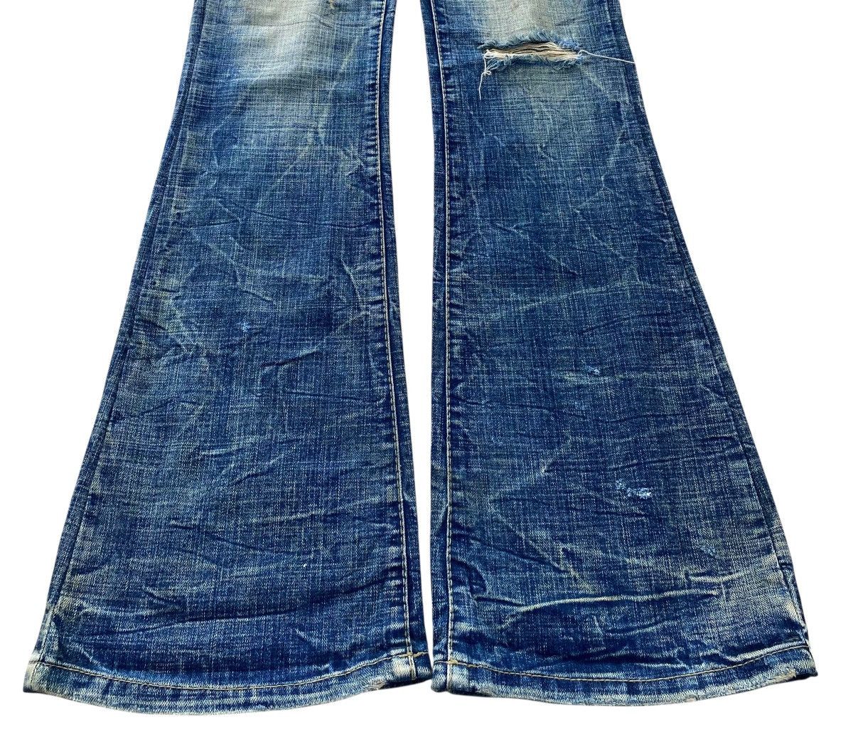Japanese Brand Japanese Brand Honey Comb Distressed Style Boot Cut Leg Jean Size US 29 - 4 Thumbnail