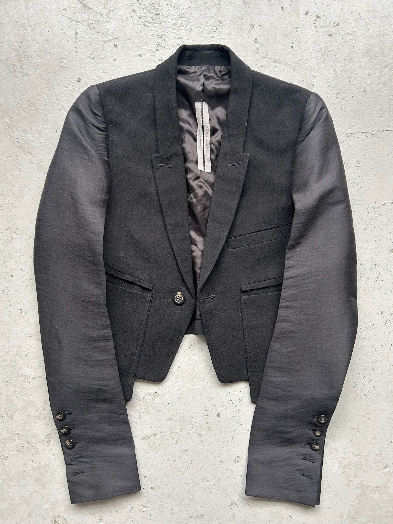 Rick Owens Rick Owens FW19 LARRY Black Blazer Size US S / EU 44-46 / 1 - 1 Thumbnail