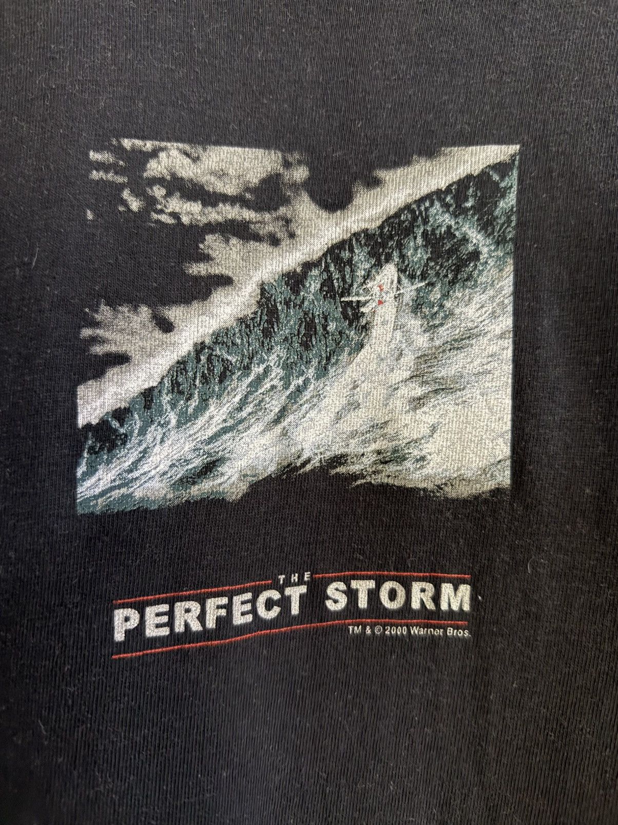 Vintage Vintage The Perfect Storm Movie Warner Bros Tee Size US M / EU 48-50 / 2 - 2 Thumbnail