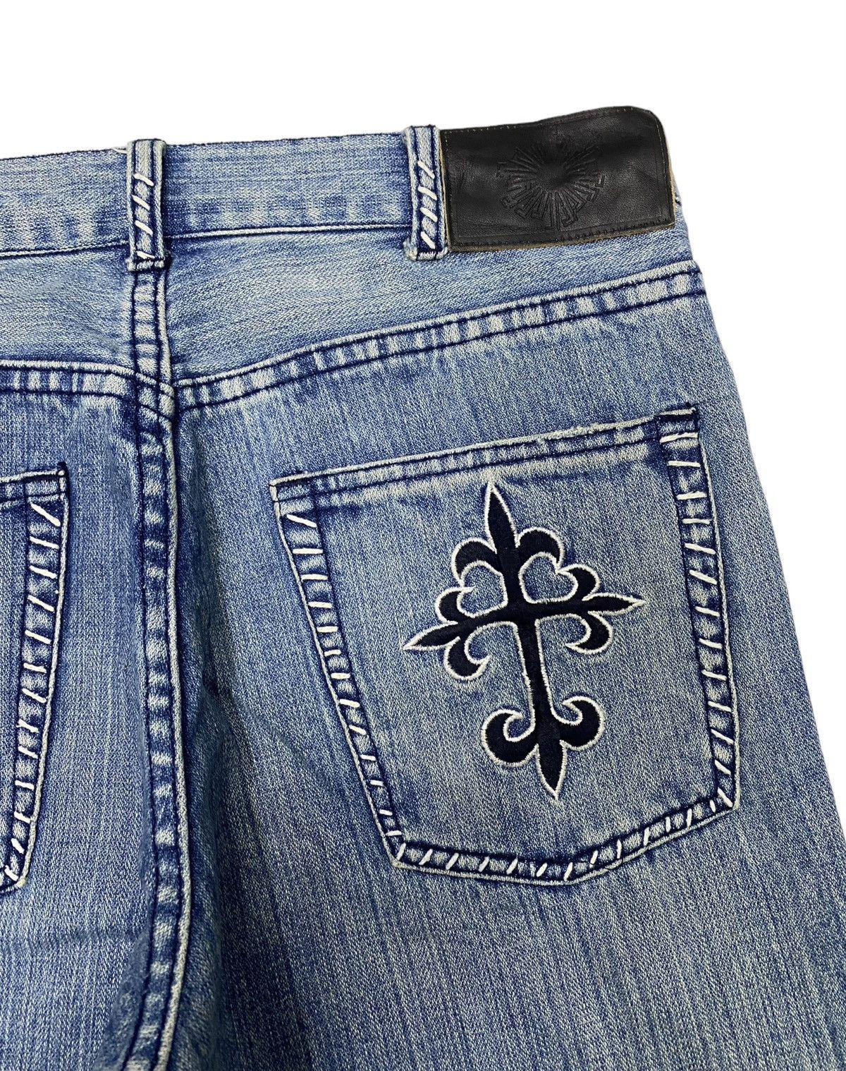 If Six Was Nine × Tornado Mart TORNADO MART FLARE CROSS CHROME HEARTS DISTRESS FLARE DENIM Size US 30 / EU 46 - 7 Thumbnail