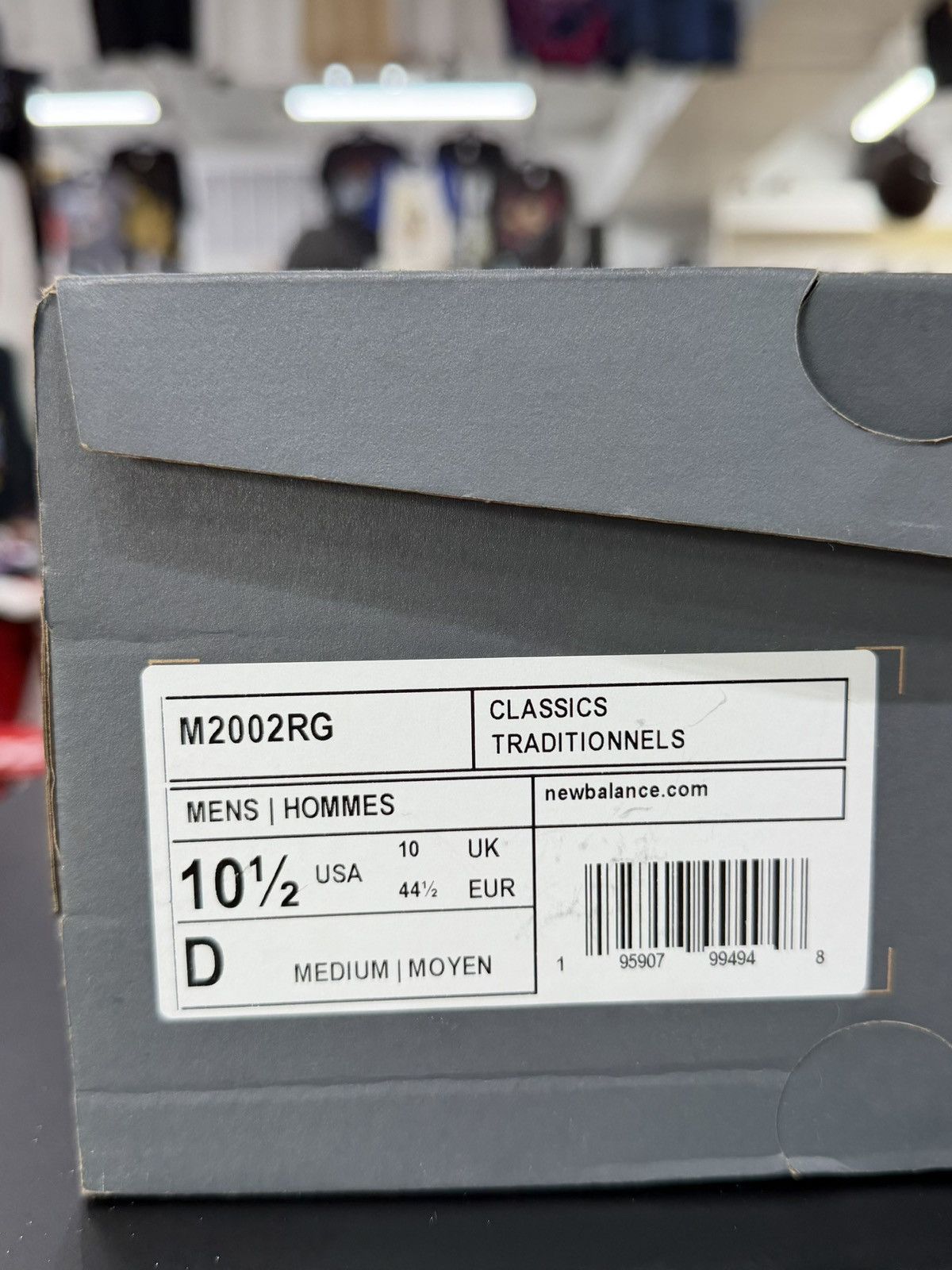 New Balance New Balance 2002R Light Cream Purple Size 10.5 (2022) Size US 10.5 / EU 43-44 - 12 Thumbnail