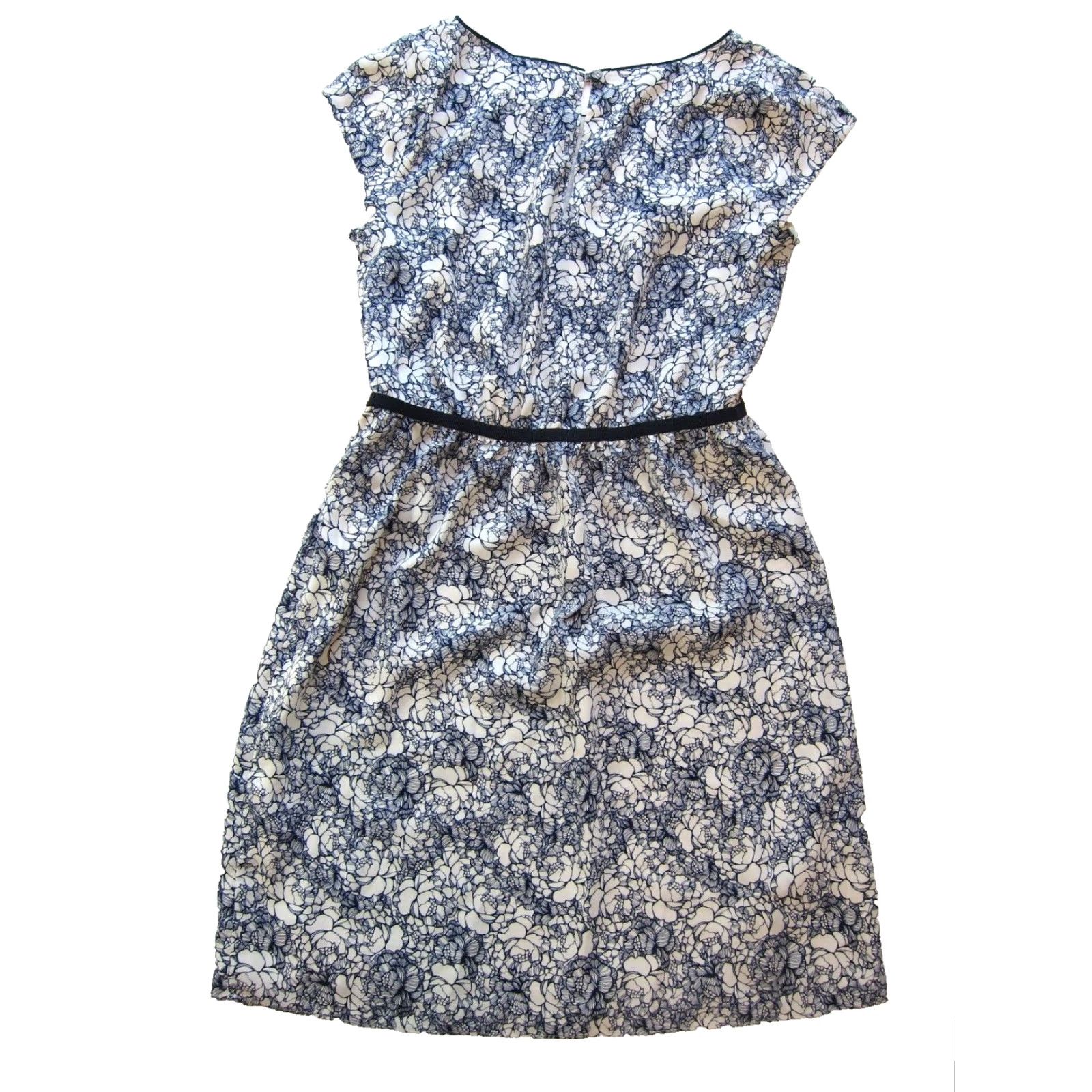 Loft VINTAGE Ann Taylor Loft Black Ivory Floral Cap Sleeve Fit Flare Sun Dress 6 Size M / US 6-8 / IT 42-44 - 2 Thumbnail