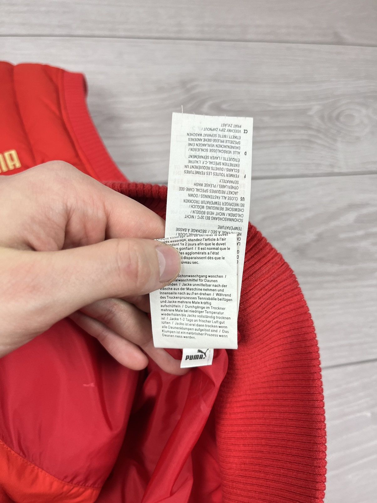 Puma Puma Italia 2002 Red Soccer Team Puffer Vest Jacket Size US M / EU 48-50 / 2 - 12 Thumbnail