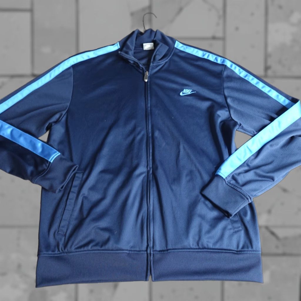 Nike VINTAGE Nike Jacket Large Blue Full Zip Gray Tag Track Warm Up Mens Size US L / EU 52-54 / 3 - 1 Thumbnail