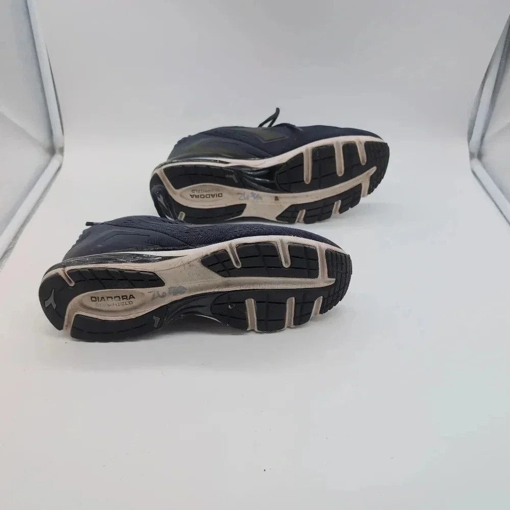 Diadora Diadora Mythos Blushield Hip 3 W sz 10 Navy Blue running s Size US 10 / IT 40 - 6 Thumbnail