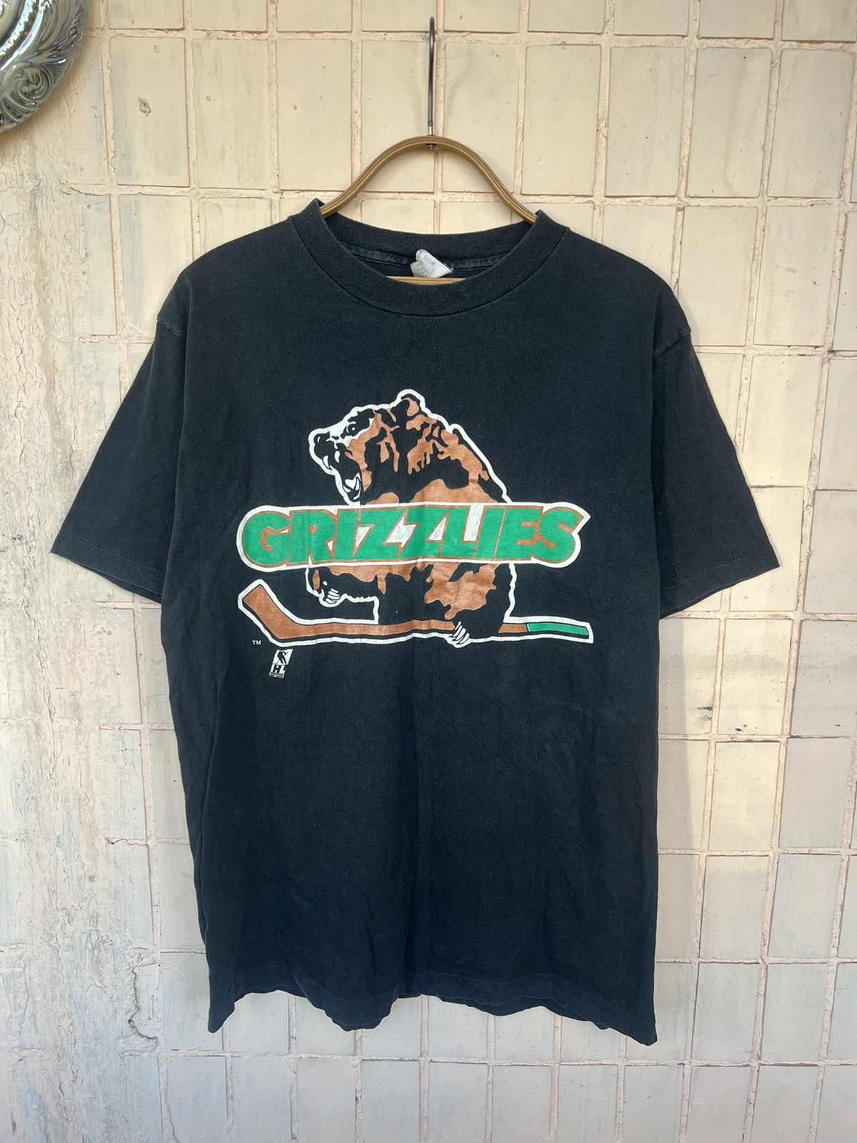 NHL Vintage Grizzlies NHL Single Stitch Rare 90s Shirt Size US M / EU 48-50 / 2 - 2 Thumbnail