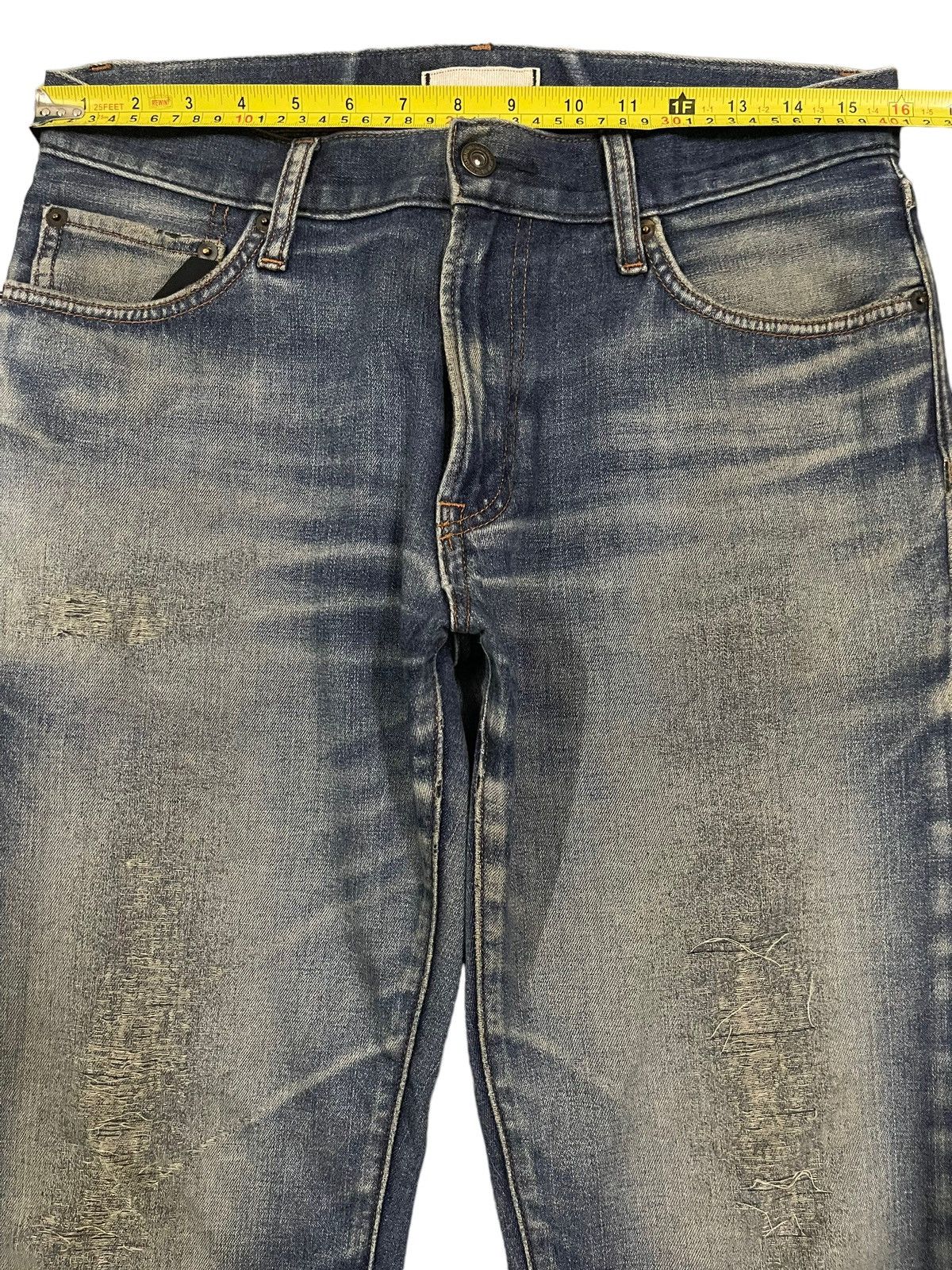 Uniqlo Vintage Japanese Uniqlo Blue Wash Style Distress Baggy Jeans Size US 31 - 9 Thumbnail