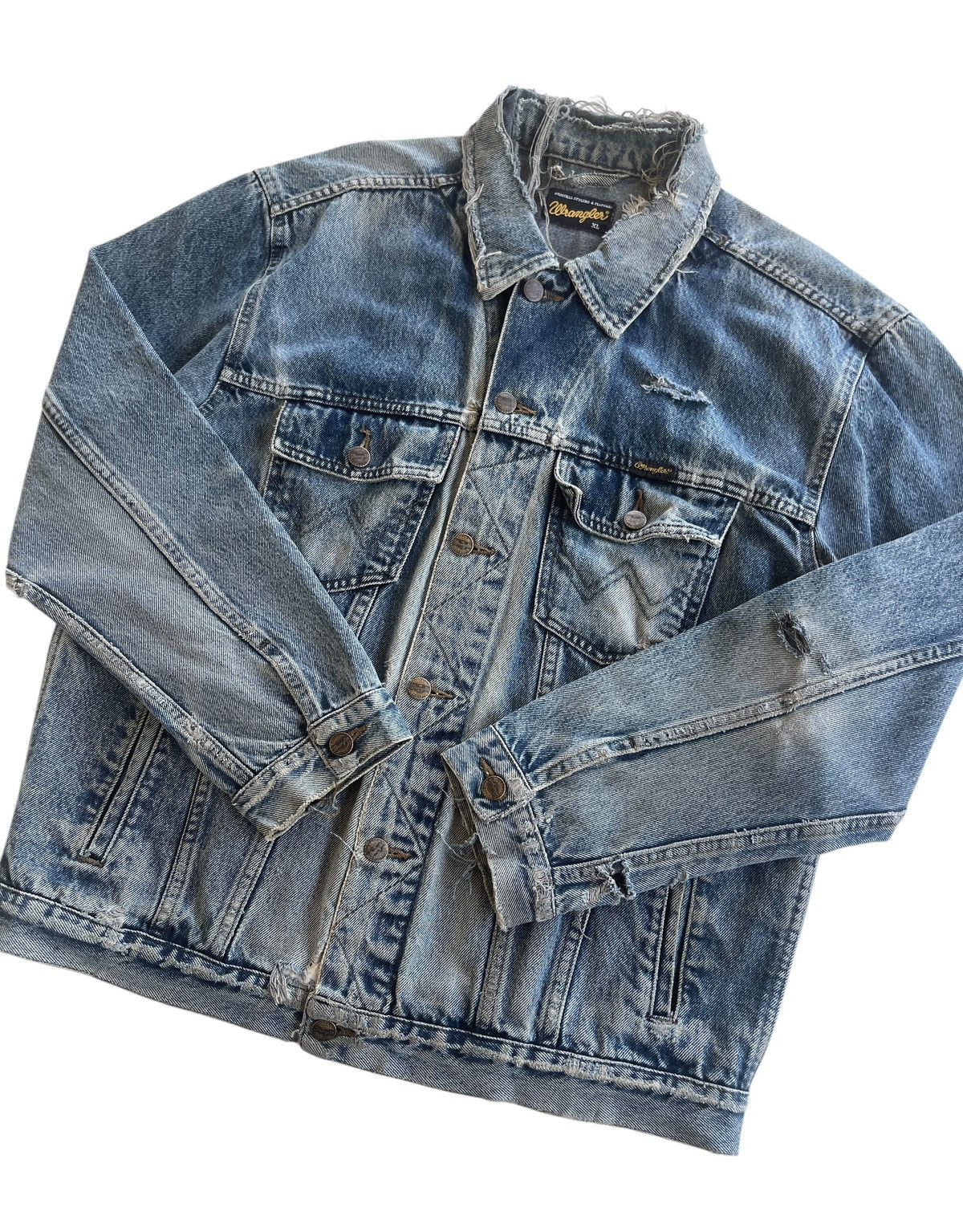Vintage Thrashed!!! Vintage Wrangler Trucker Jacket Distressed Size US XL / EU 56 / 4 - 2 Thumbnail