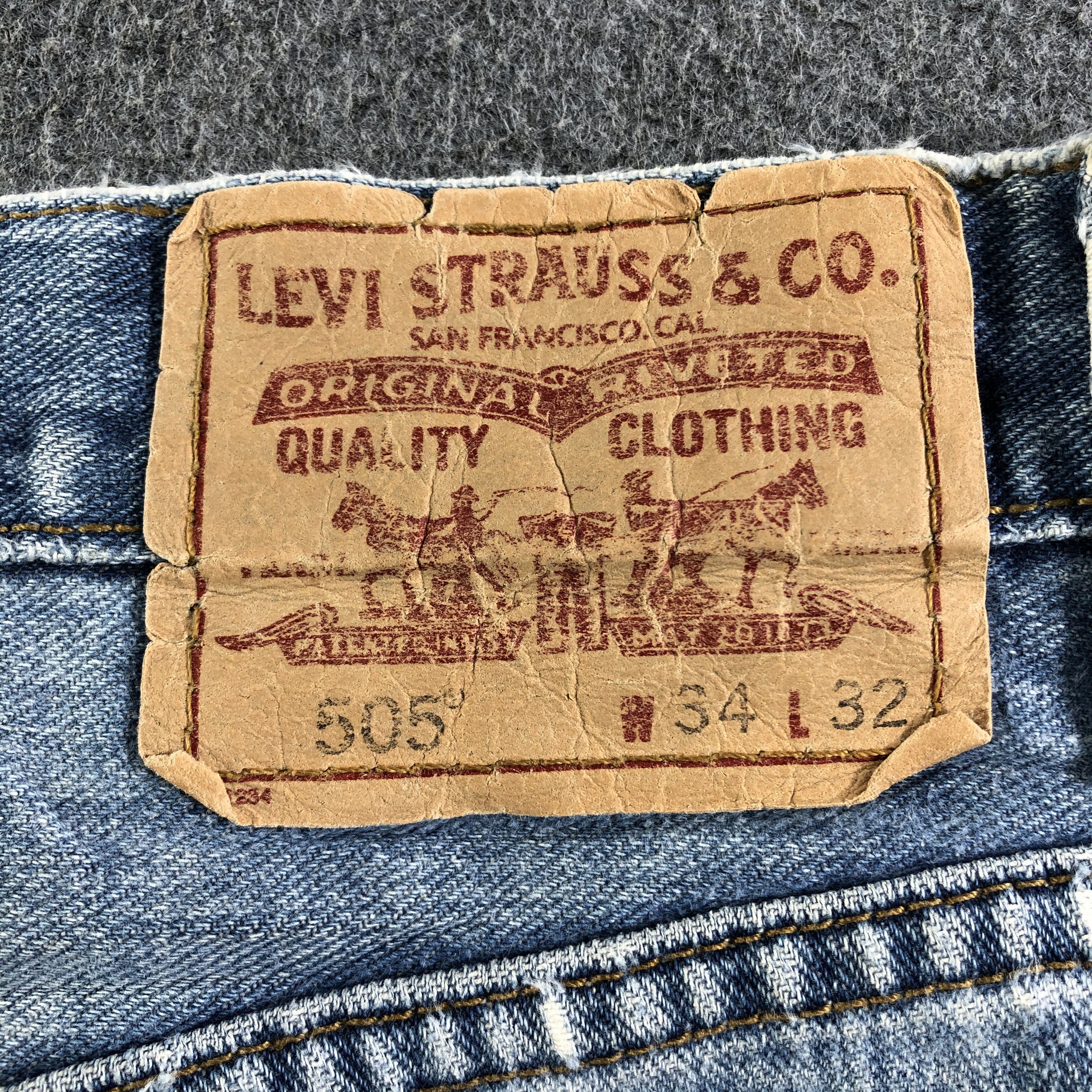 Levi's Vintage Blue Wash Levis 505 Jeans-J3058 Size US 35 - 5 Thumbnail