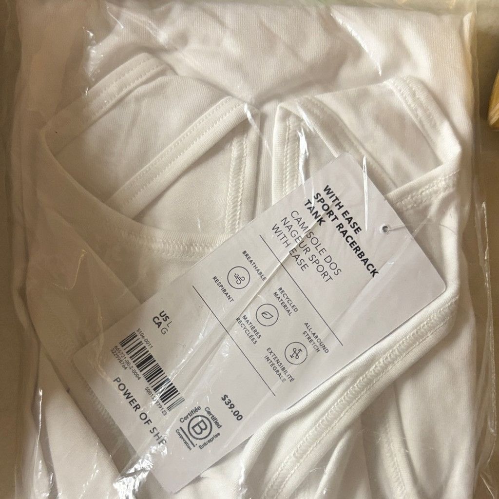 Athleta Athleta With Ease Sport Racerback Tank | NWT | Sz L Size L / US 10 / IT 46 - 4 Thumbnail