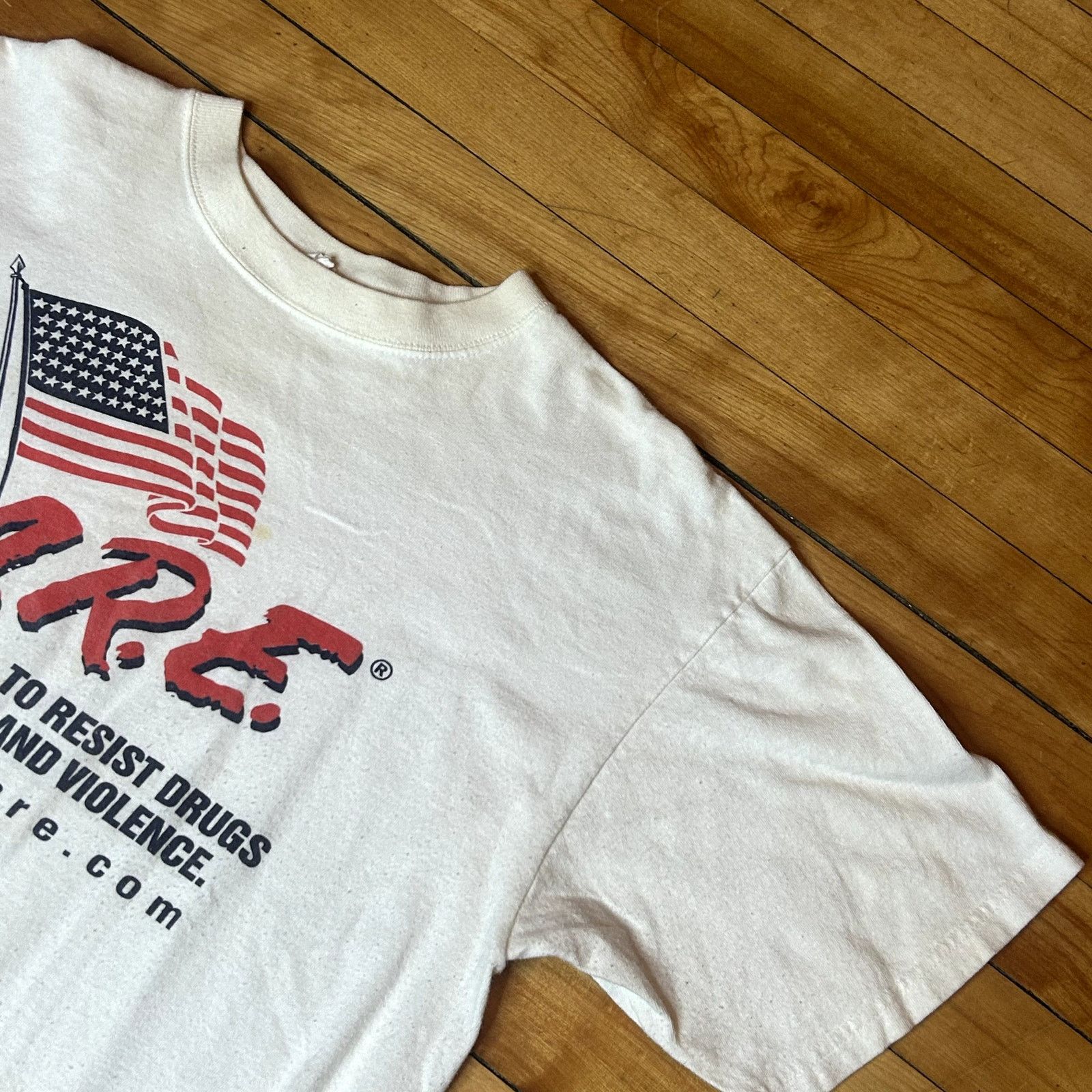 Vintage Y2K DARE White T-Shirt Large Size US L / EU 52-54 / 3 - 3 Thumbnail