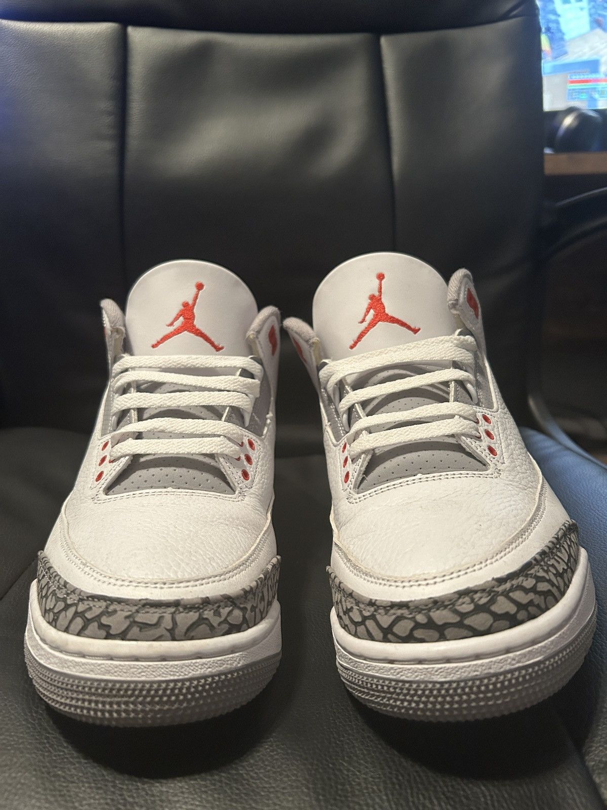 Jordan Brand Jordan 3 Retro Fire Red Size US 11 / EU 44 - 3 Thumbnail