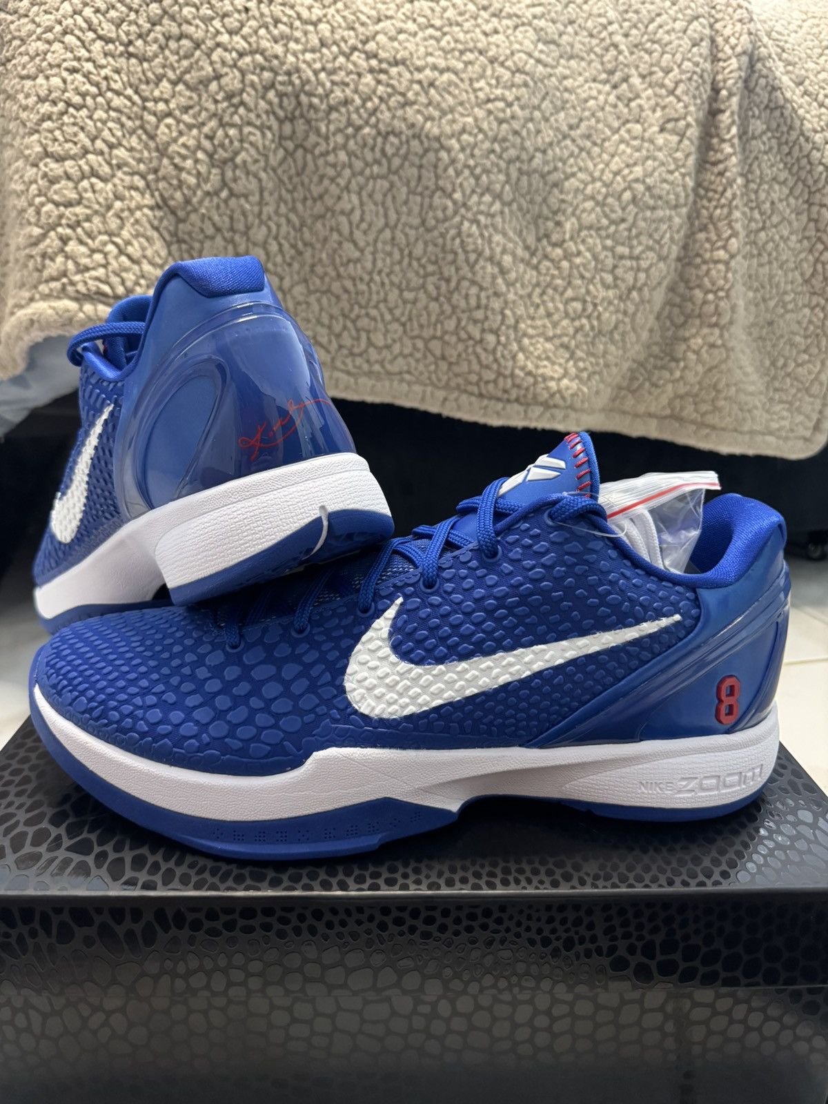 Nike Size 12.5-Kobe 6 protro Dodger Size US 12.5 / EU 45-46 - 1 Thumbnail