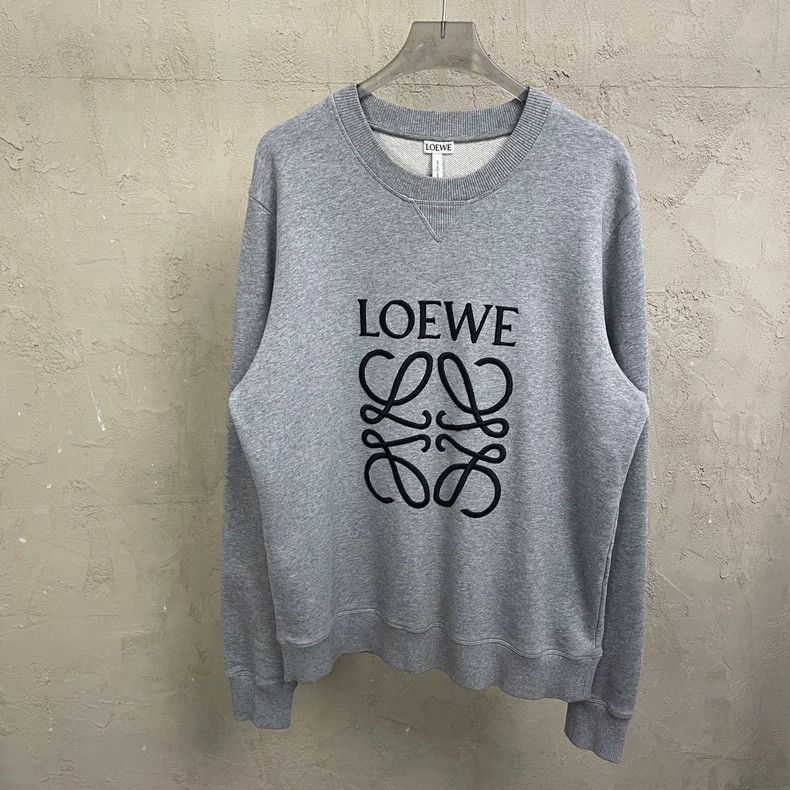 Loewe loewe Classic color embroidered large logo round-neck sweat Size US M / EU 48-50 / 2 - 1 Thumbnail