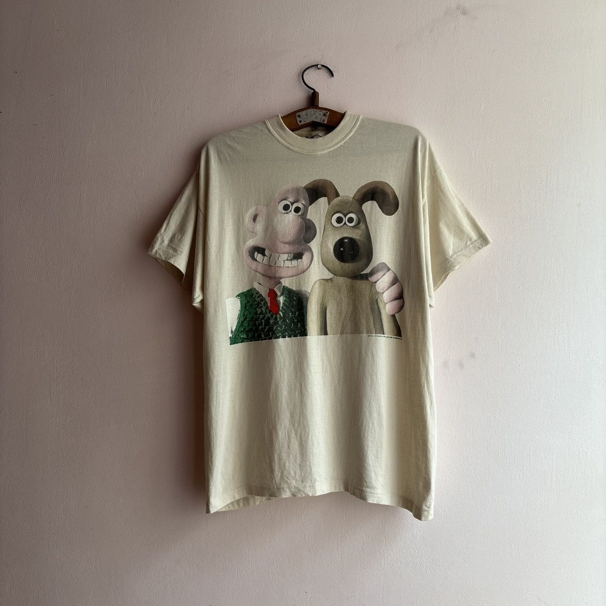 Vintage Vintage 1989 Wallace & Gromit BBC Promo T-Shirt Size US XL / EU 56 / 4 - 1 Thumbnail