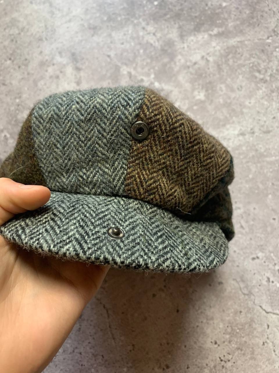 Harris Tweed Vintage 90's Harris Tweed Patchwork herringbone flat cap hat Size ONE SIZE - 5 Thumbnail