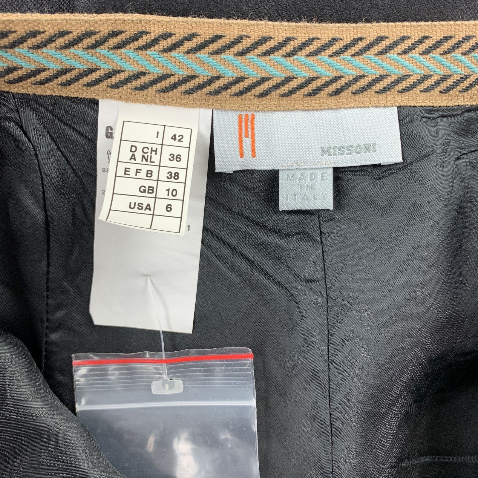 Other M MISSONI Size 6 Black Twill Wool Pleated A-Line Skirt Size 28" / US 6 / IT 42 - 4 Thumbnail