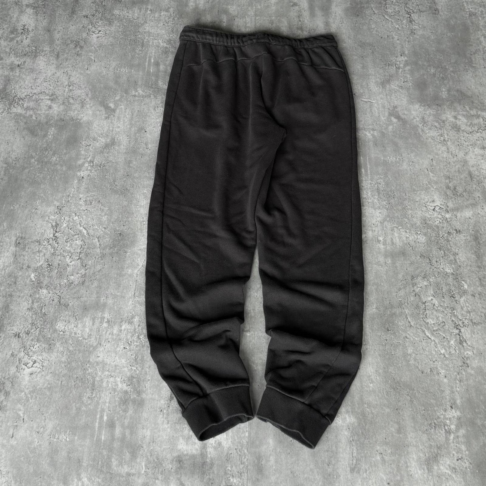 Japanese Brand × Puma × Vintage Vintage Y2K Puma Black Grunge Technical Jogger Sweatpants Size US 32 / EU 48 - 2 Thumbnail