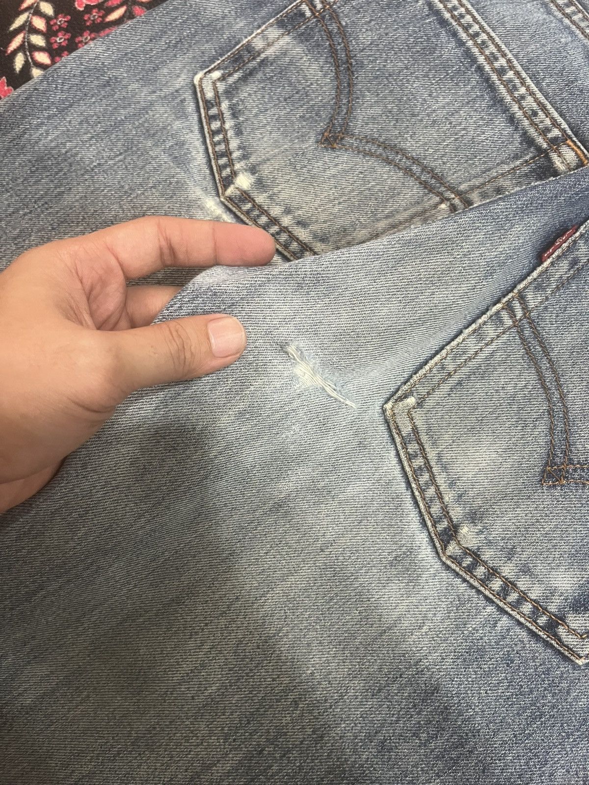 Levi's Y2K Levi’s 506 Blue Faded Washed Frayed Leg Straight Jeans Size US 29 - 11 Thumbnail
