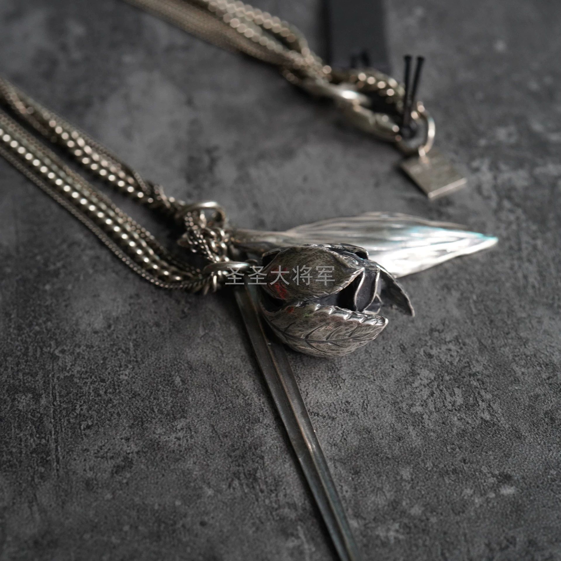 Goti Goti Dark Leaf Bud Layered Silver Necklace Size ONE SIZE - 4 Thumbnail