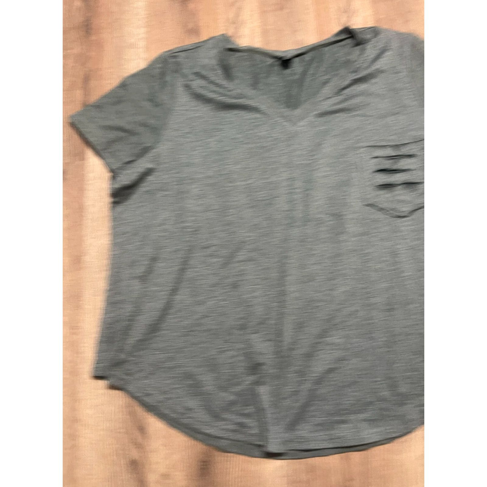 Shein Shein Curve Shirt Women's Plus Size 2XL Green V-neck Pocket Tee Size XXL / US 16-18 / IT 52-54 - 3 Thumbnail