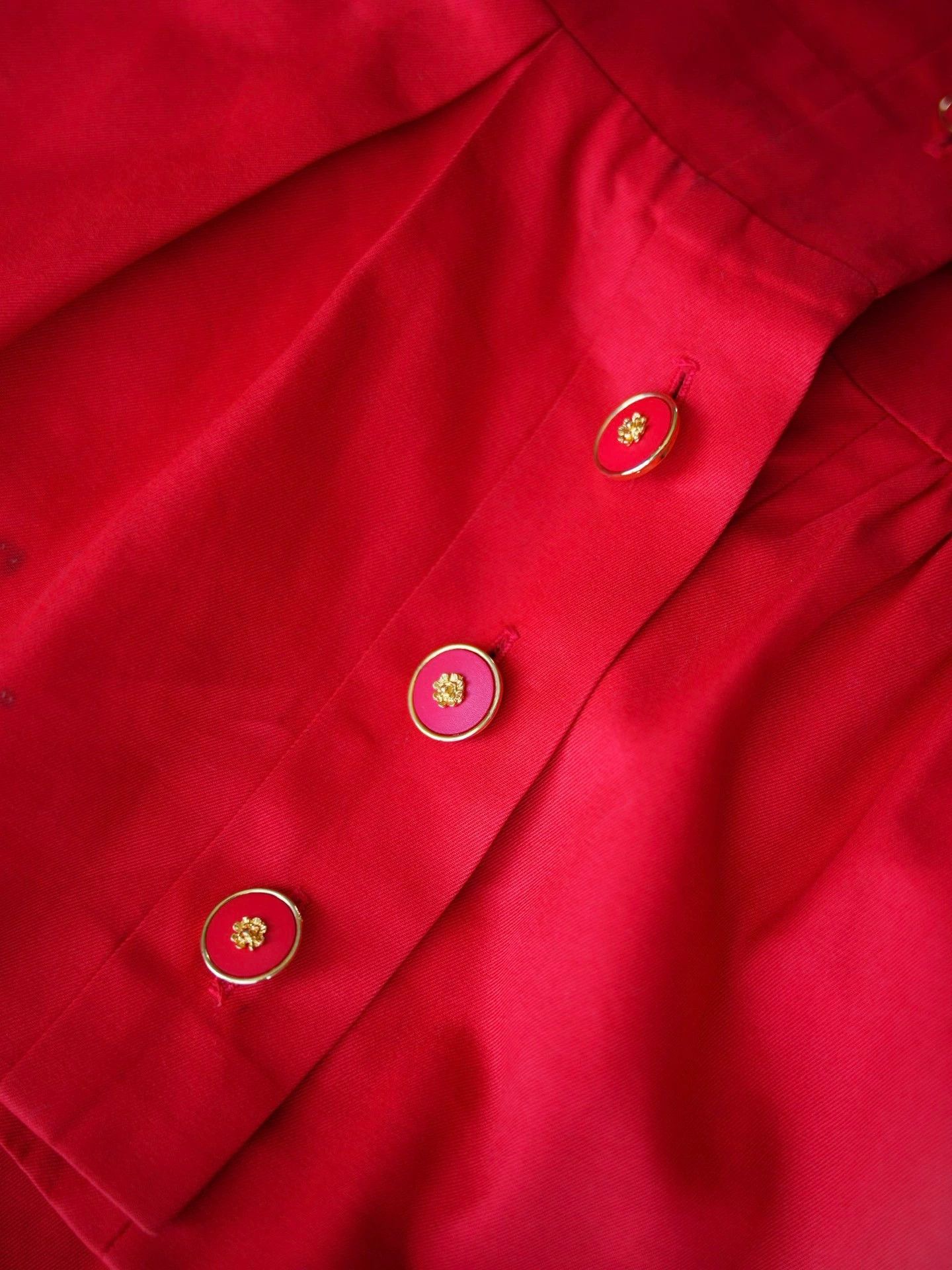 Chanel Chanel Vintage Red Cotton Suit Skirt Set Women S/M Size S / US 4 / IT 40 - 5 Thumbnail