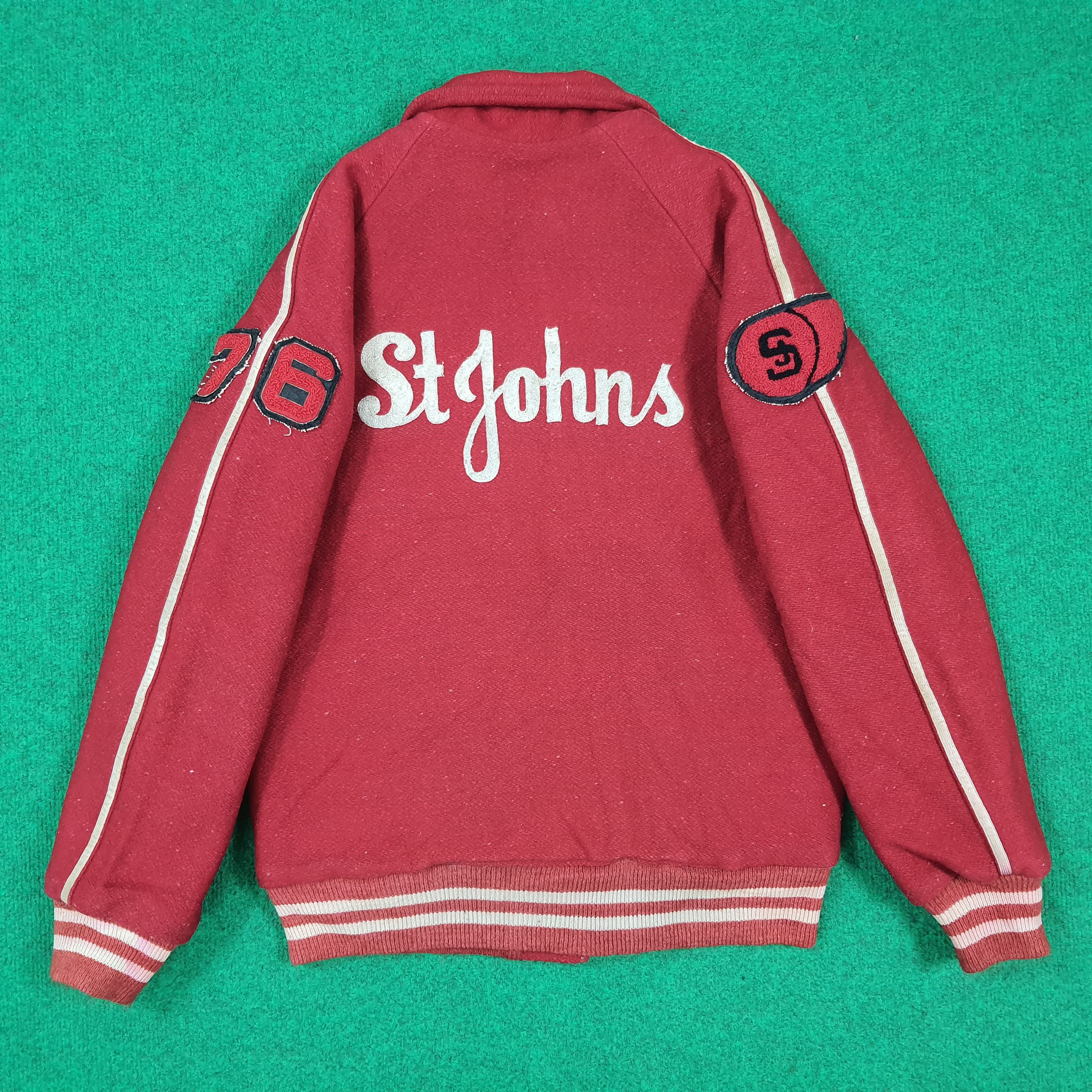 Vintage Vintage 70s Melville Letterman Jacket Red Wool Jacket C304N8 Size US S / EU 44-46 / 1 - 1 Thumbnail