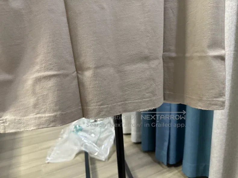 Balenciaga Balenciaga Logo Print Round Neck Short Sleeve T-Shirt Size US S / EU 44-46 / 1 - 5 Thumbnail