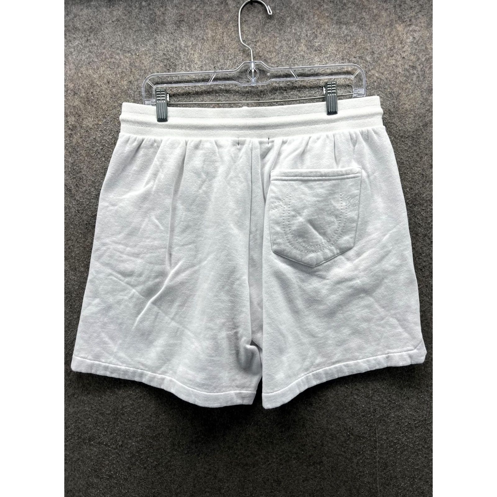 True Religion VINTAGE? No. True Religion Shorts Mens M White Fleece Sweat Elastic Waist Casual 7 Inseam Pockets Logo Horseshoe TR Mens Size US 31 - 7 Thumbnail