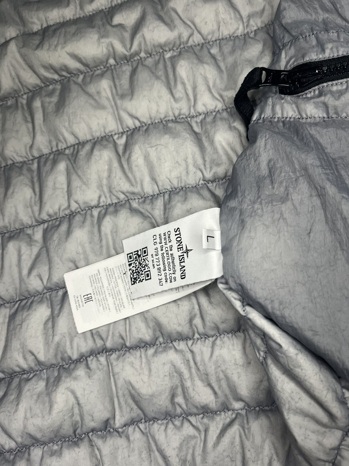 Stone Island Stone Island Lightweight Down Jacket Silver Grey – Size L Size US L / EU 52-54 / 3 - 7 Thumbnail